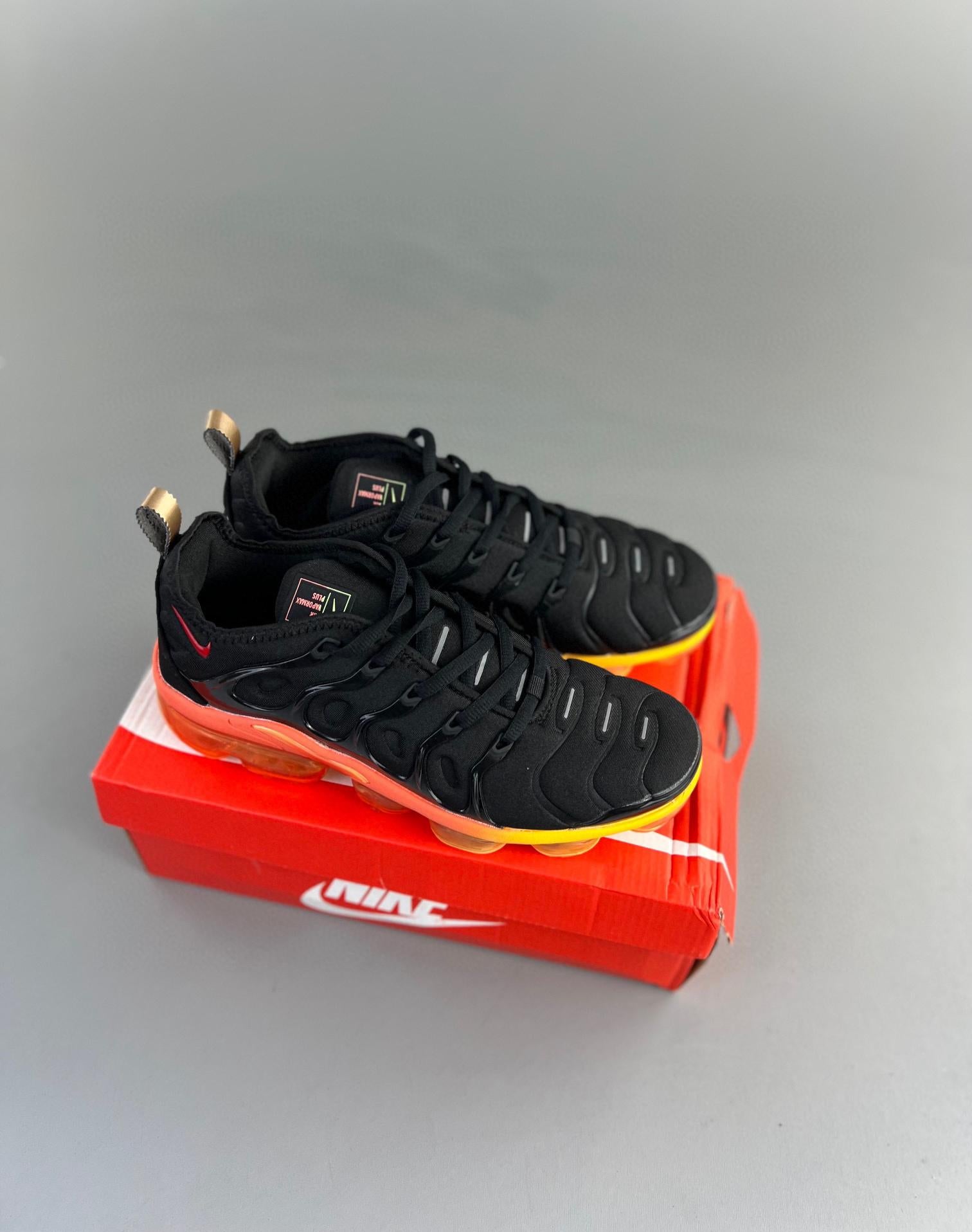 Air Vapormax Plus Tm 36-47