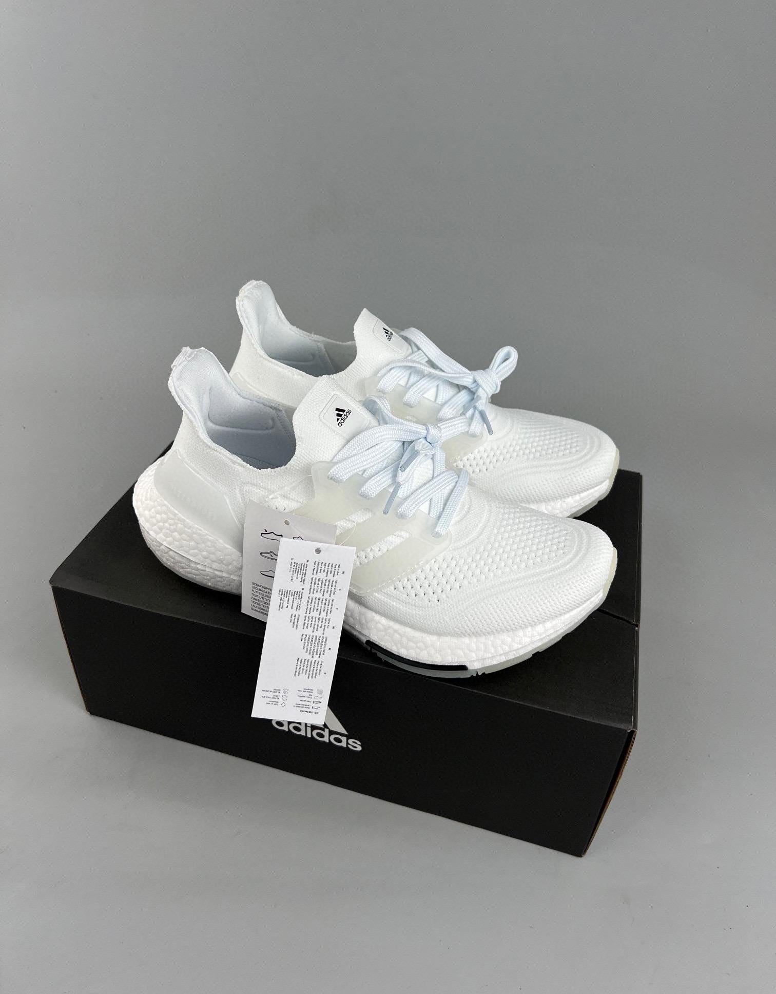 Ultra Boost 2021 36-45