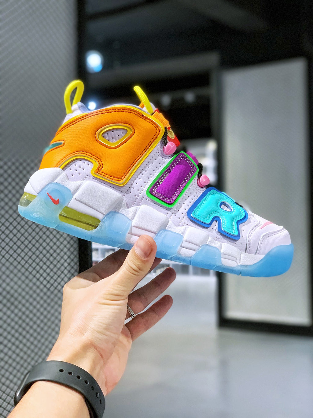 Air More Uptempo 96 36-45