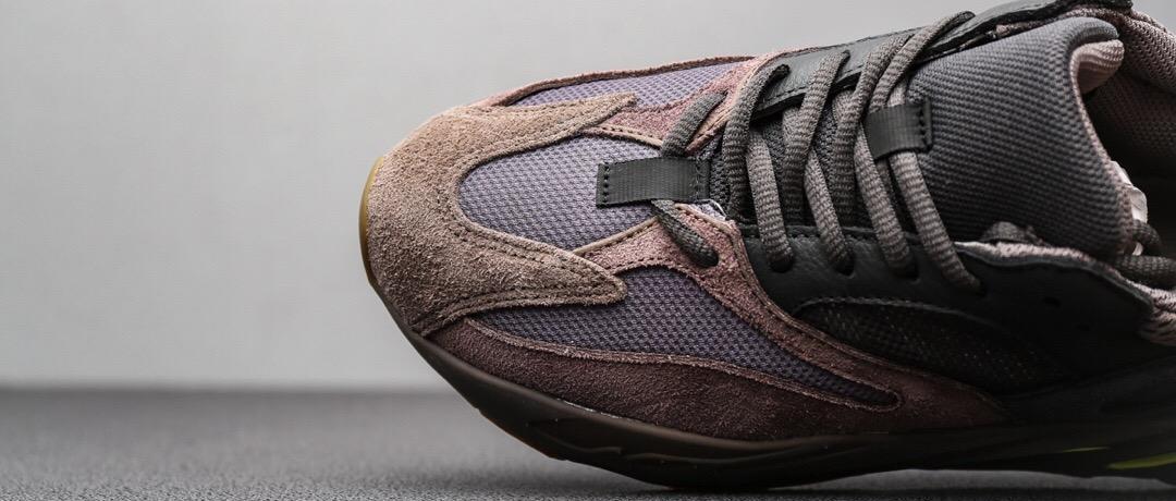 Basf Boost Yeezy 700 V2