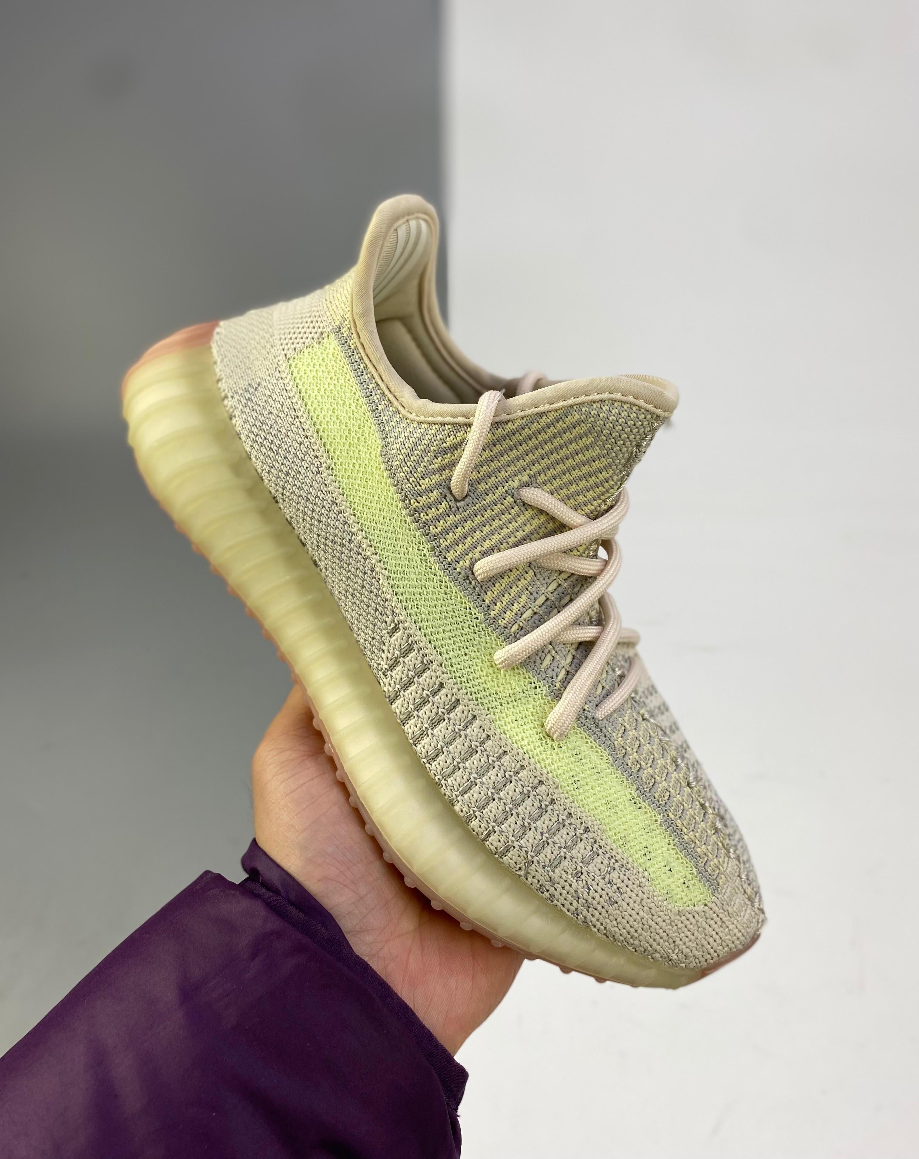 Kanye West X Yeezy Boost 350 V2light 36-46