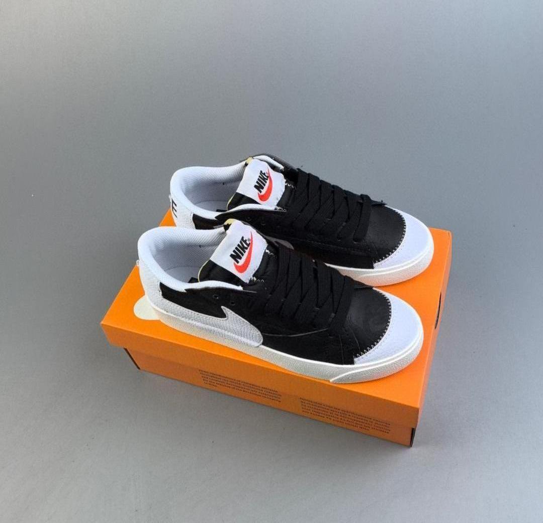 Blazer Low 77 Jumbo 36-45