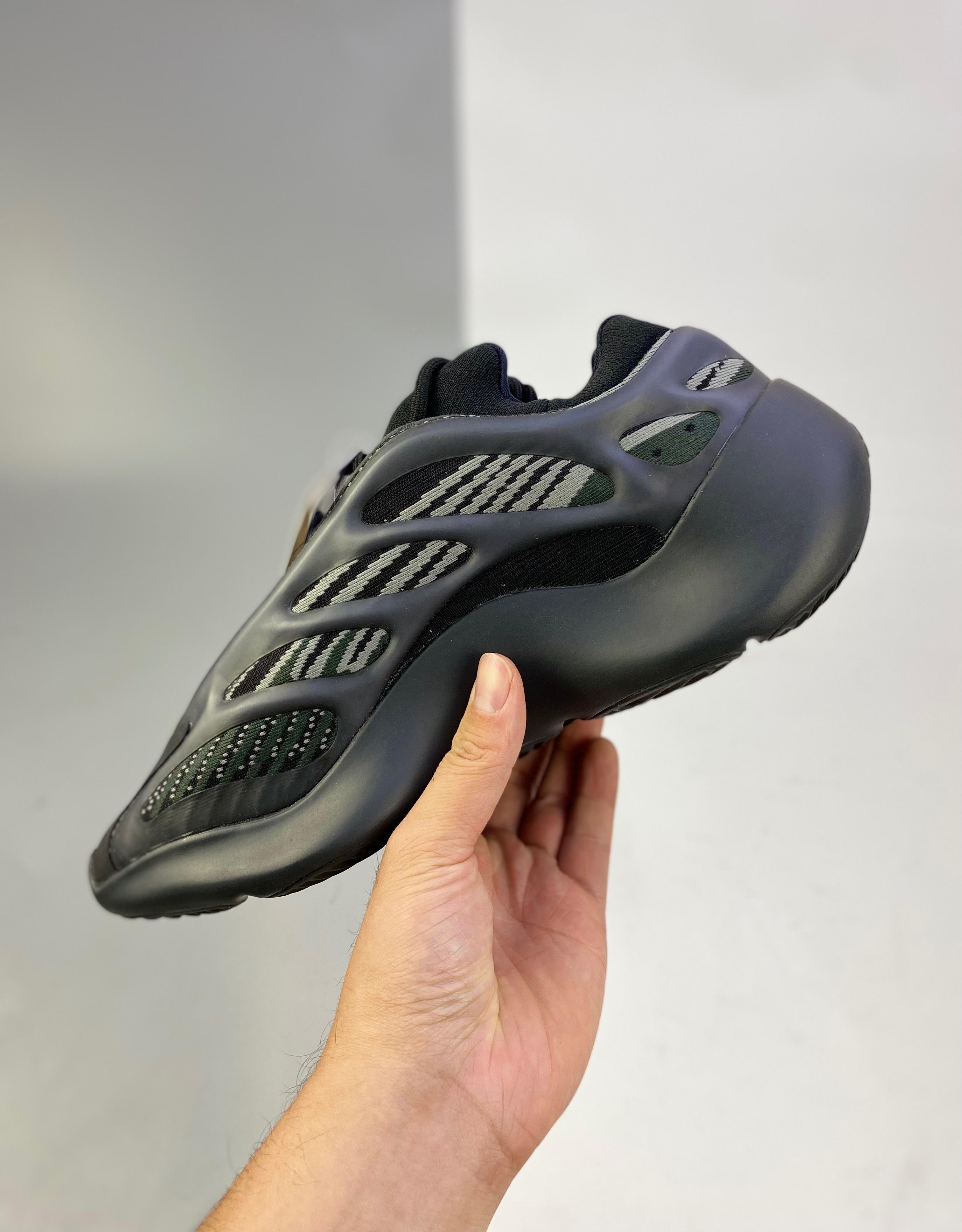 Kanye West X Yeezy 700 V3 36-47