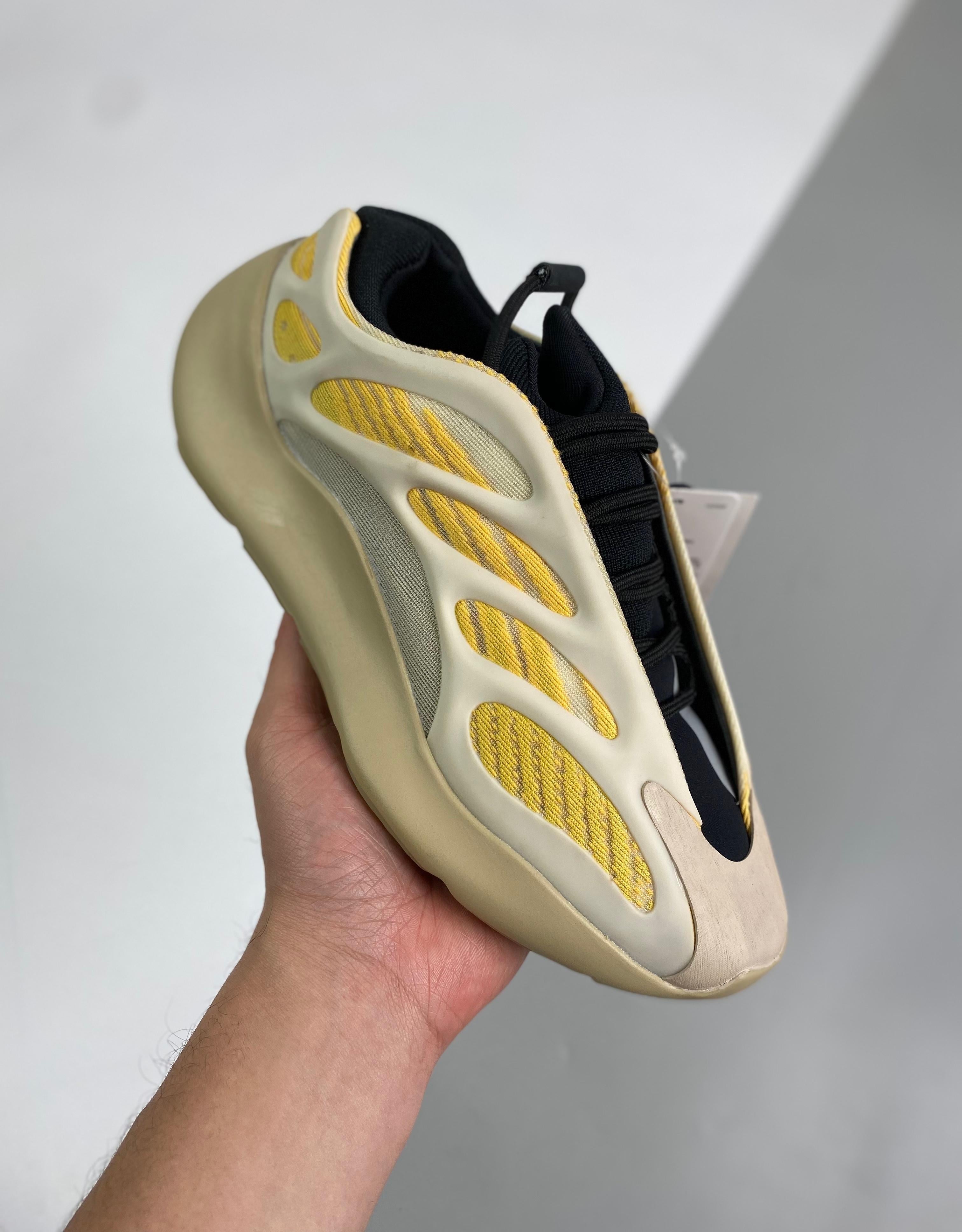 Kanye West X Yeezy 700 V3 36-47