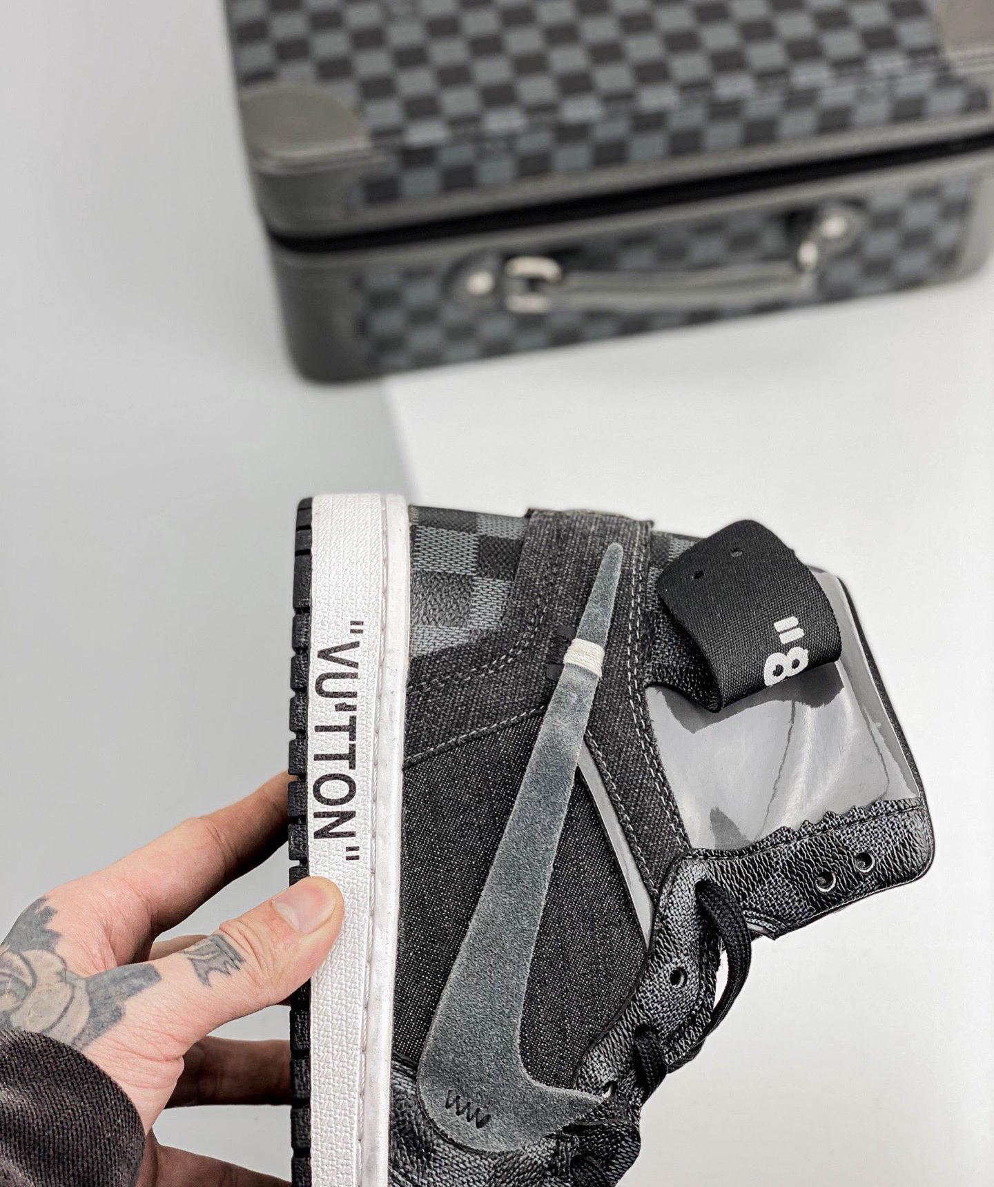 Air Jordan 1 High Lv