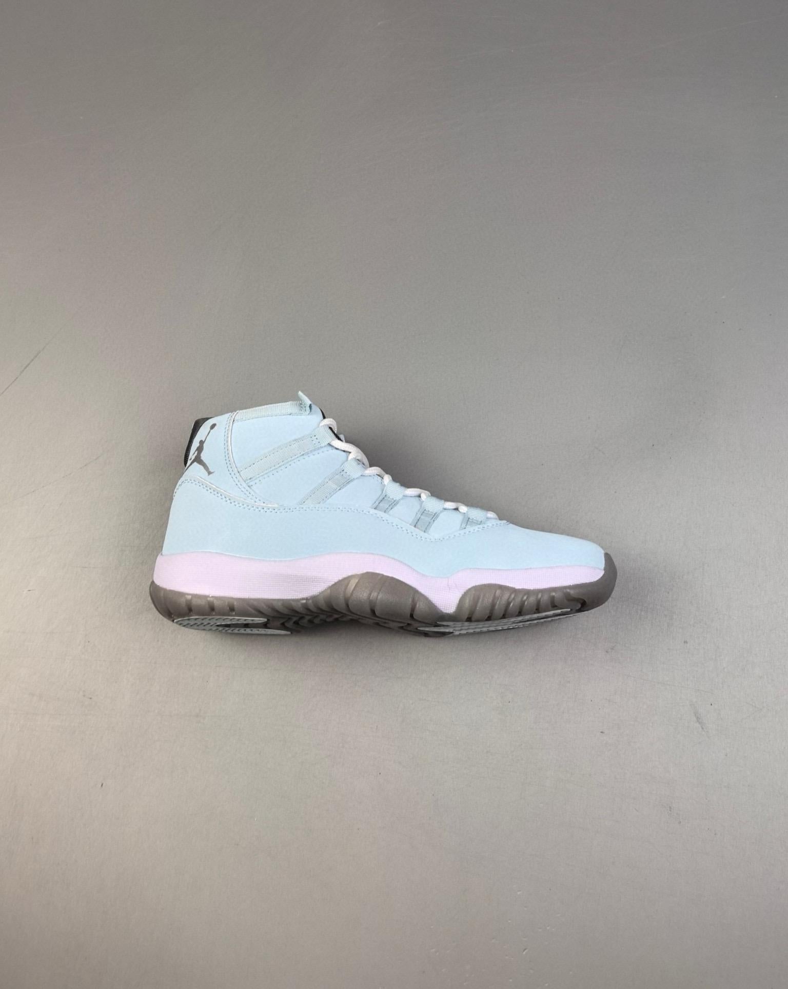 Air Jordan 11 Retro Unc Win Like 40-47