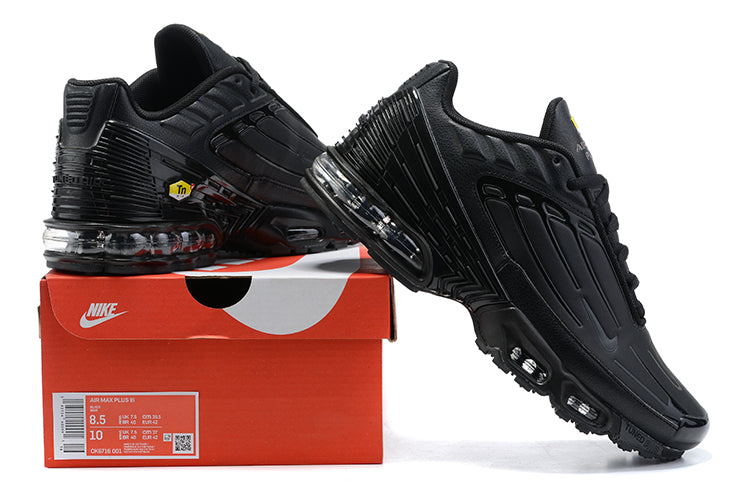 160 Versão em Couro Air Max Plus III Preto Triplo 39-46
