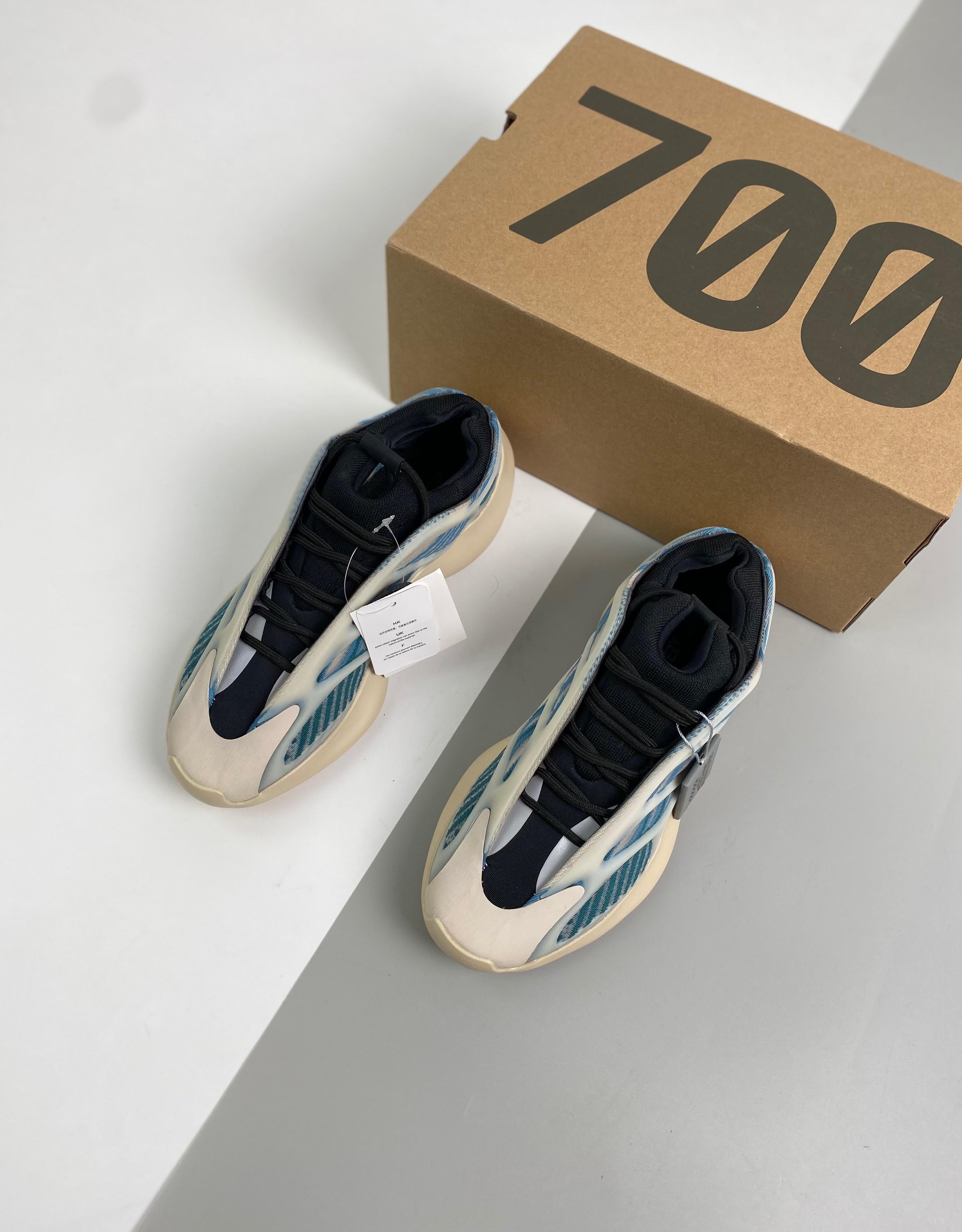 Kanye West X Yeezy 700 V3 36-47