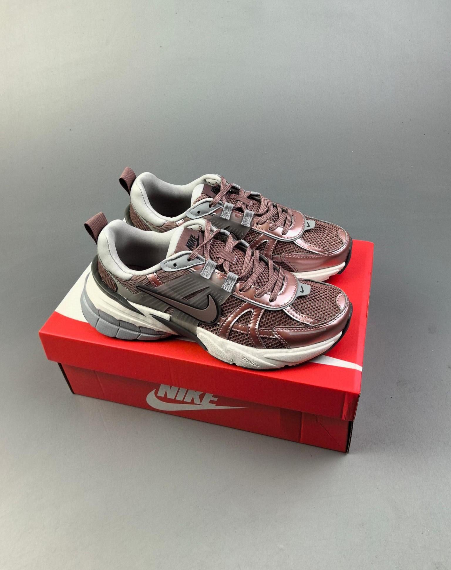 200 V2k Run Fd0736-102 Size36-45 _5