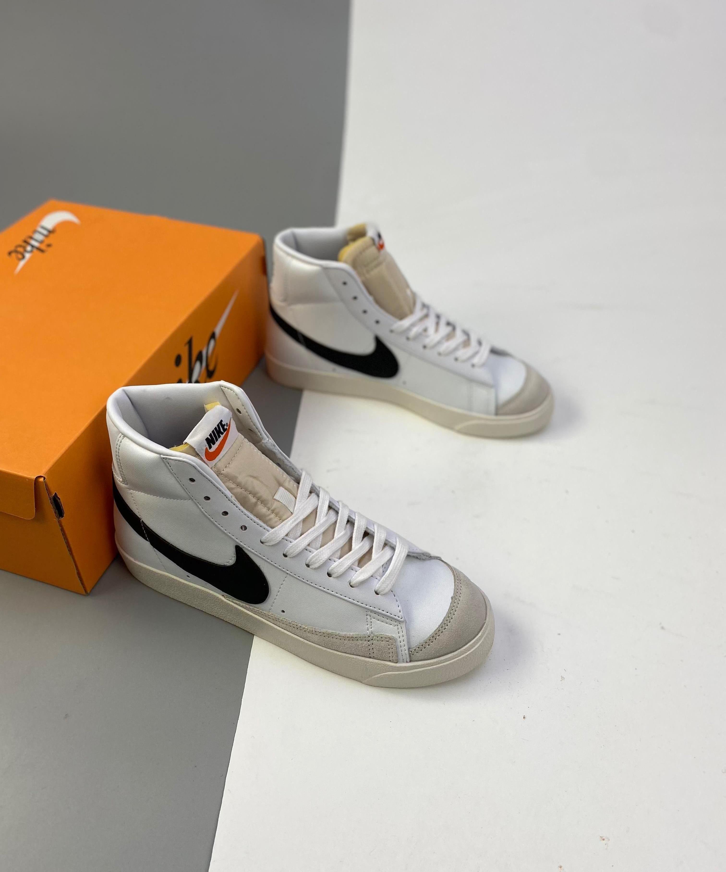 Blazer Mid 1977 Vintage sketch 36-45