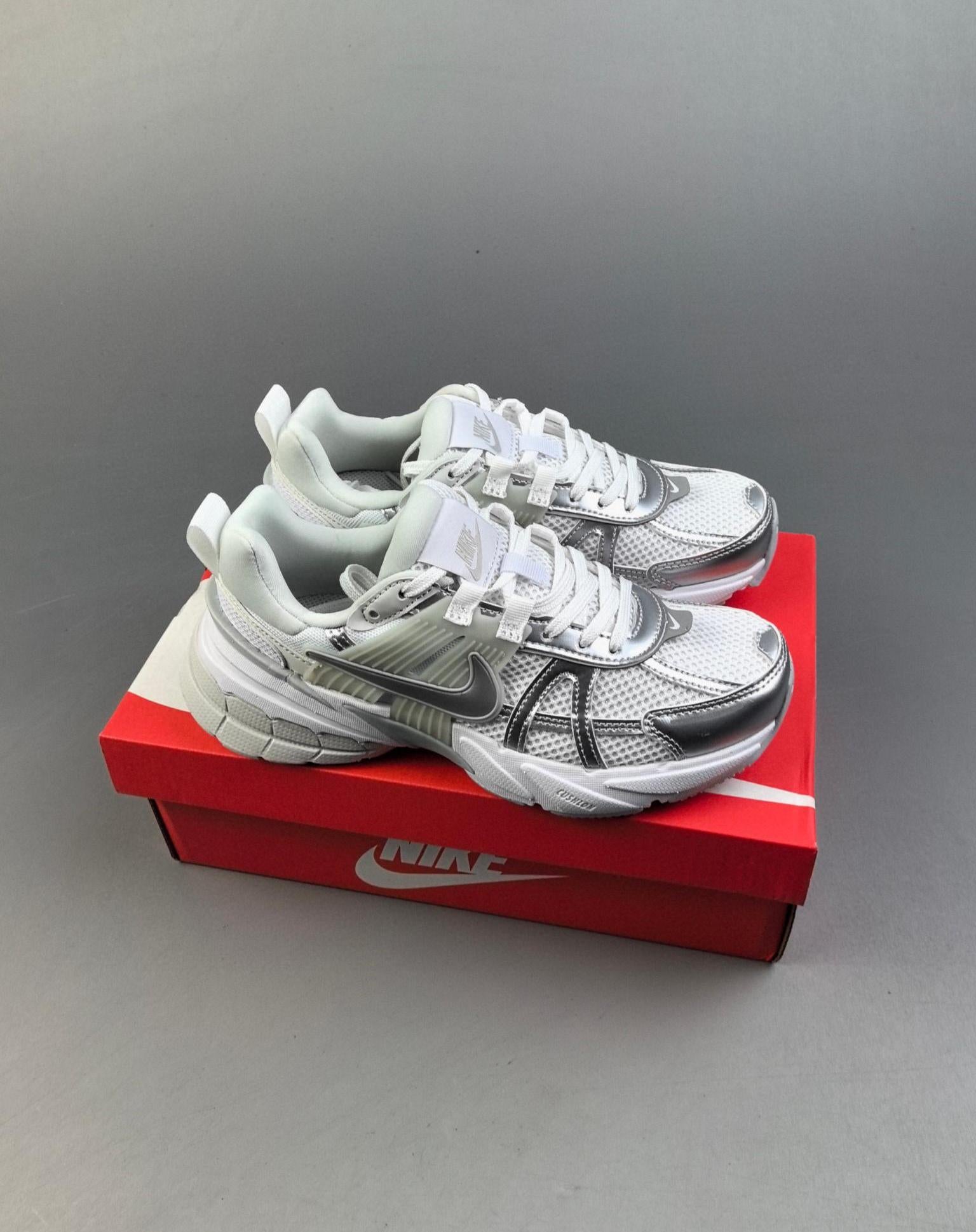 200 V2k Run Runtekk Fd0736 Size36-46