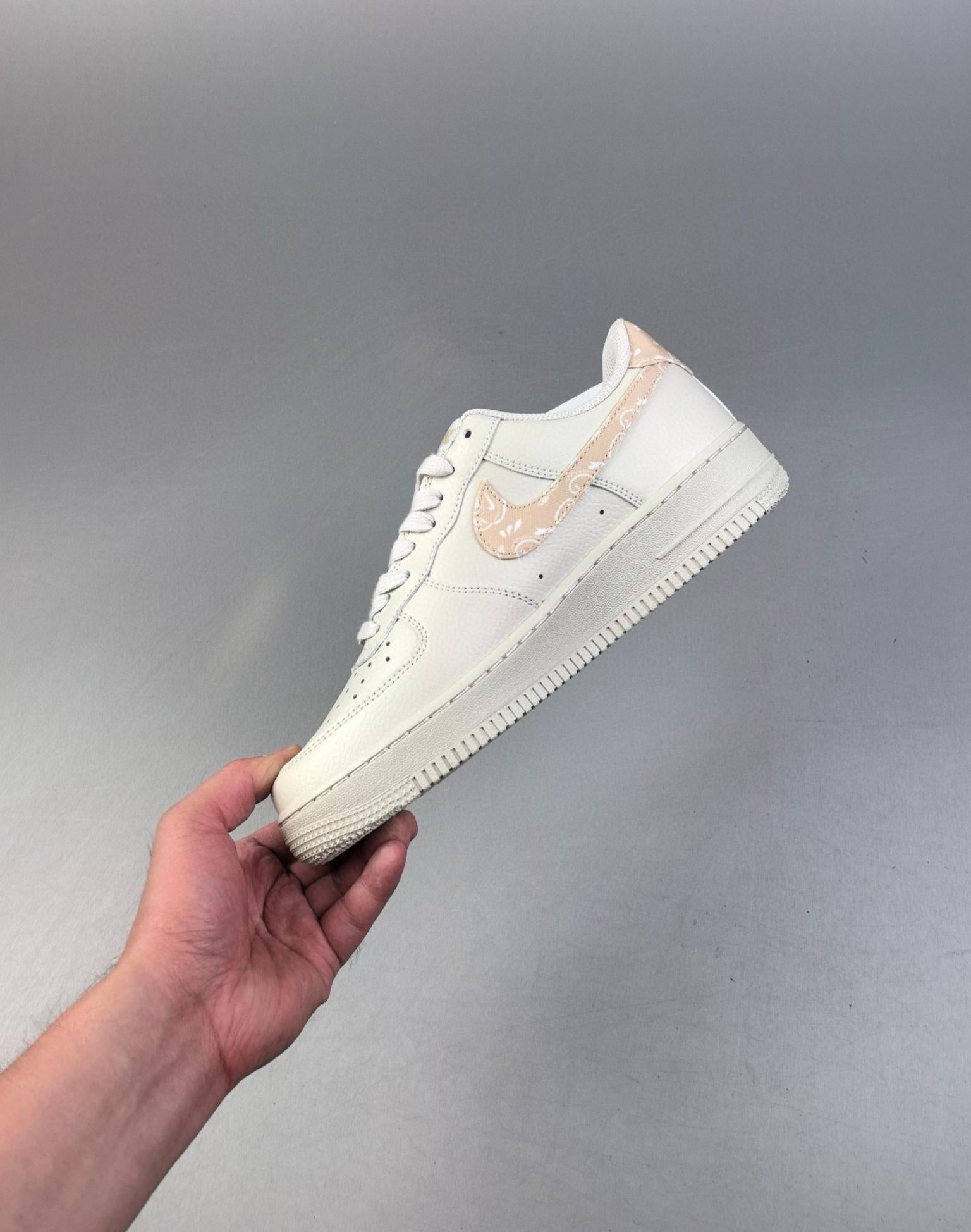 Air Force 1 07 Lv8 36-45