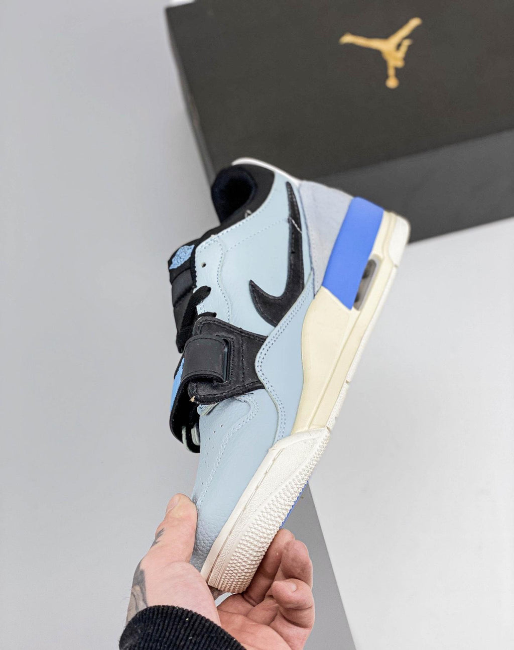 Air Jordan Legacy