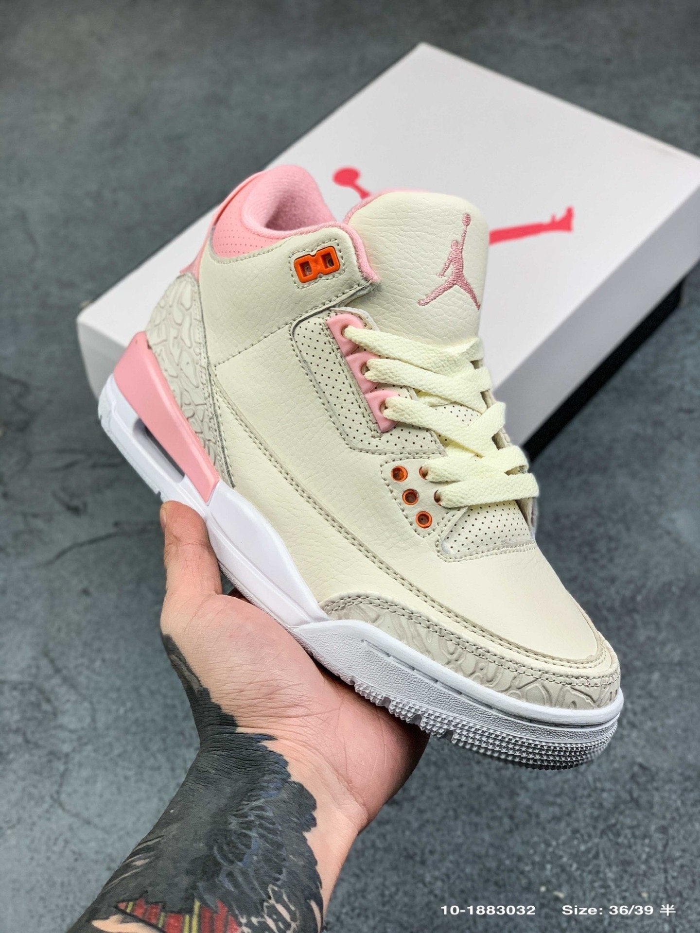 Air Jordan 3 Retro