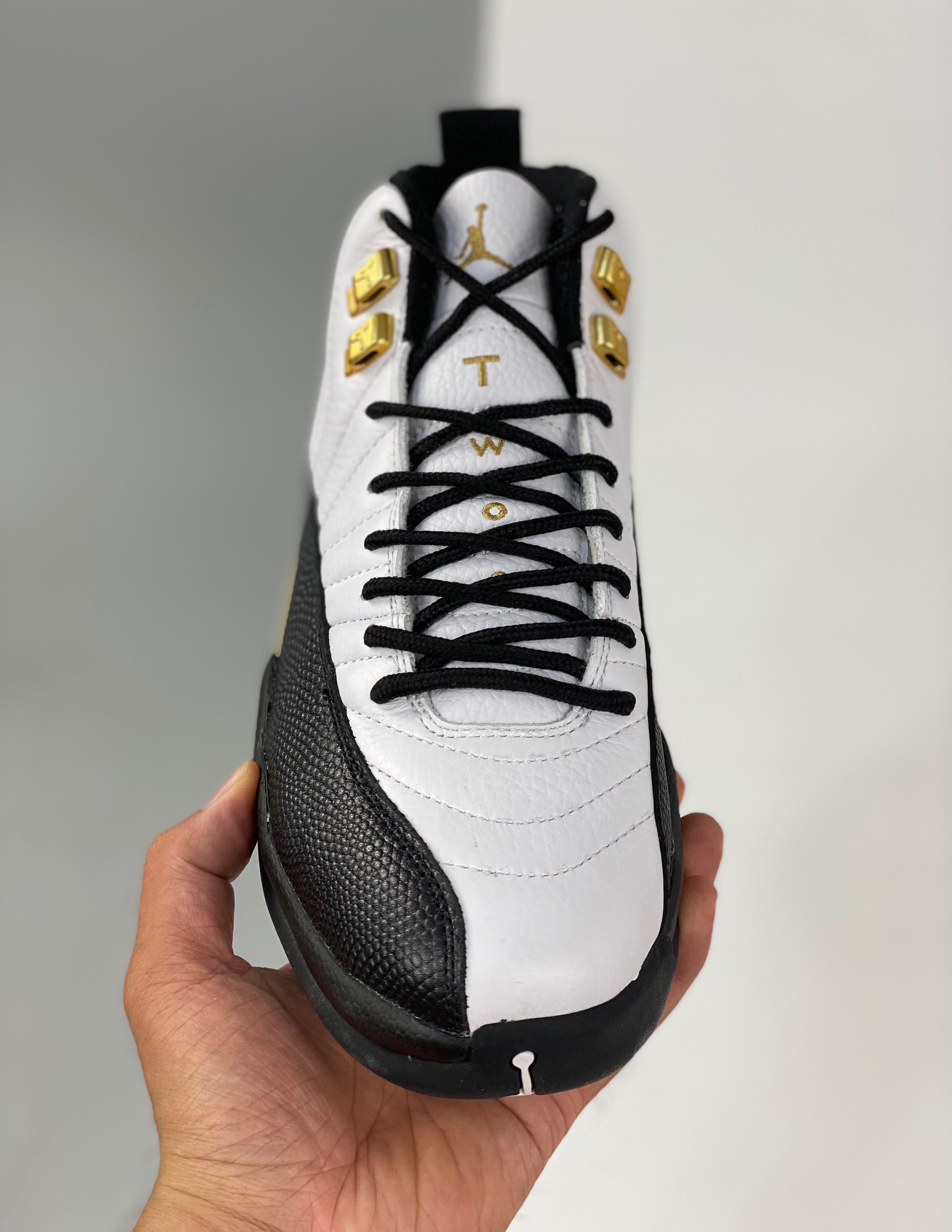 Air Jordan 12 Royalty 36-47