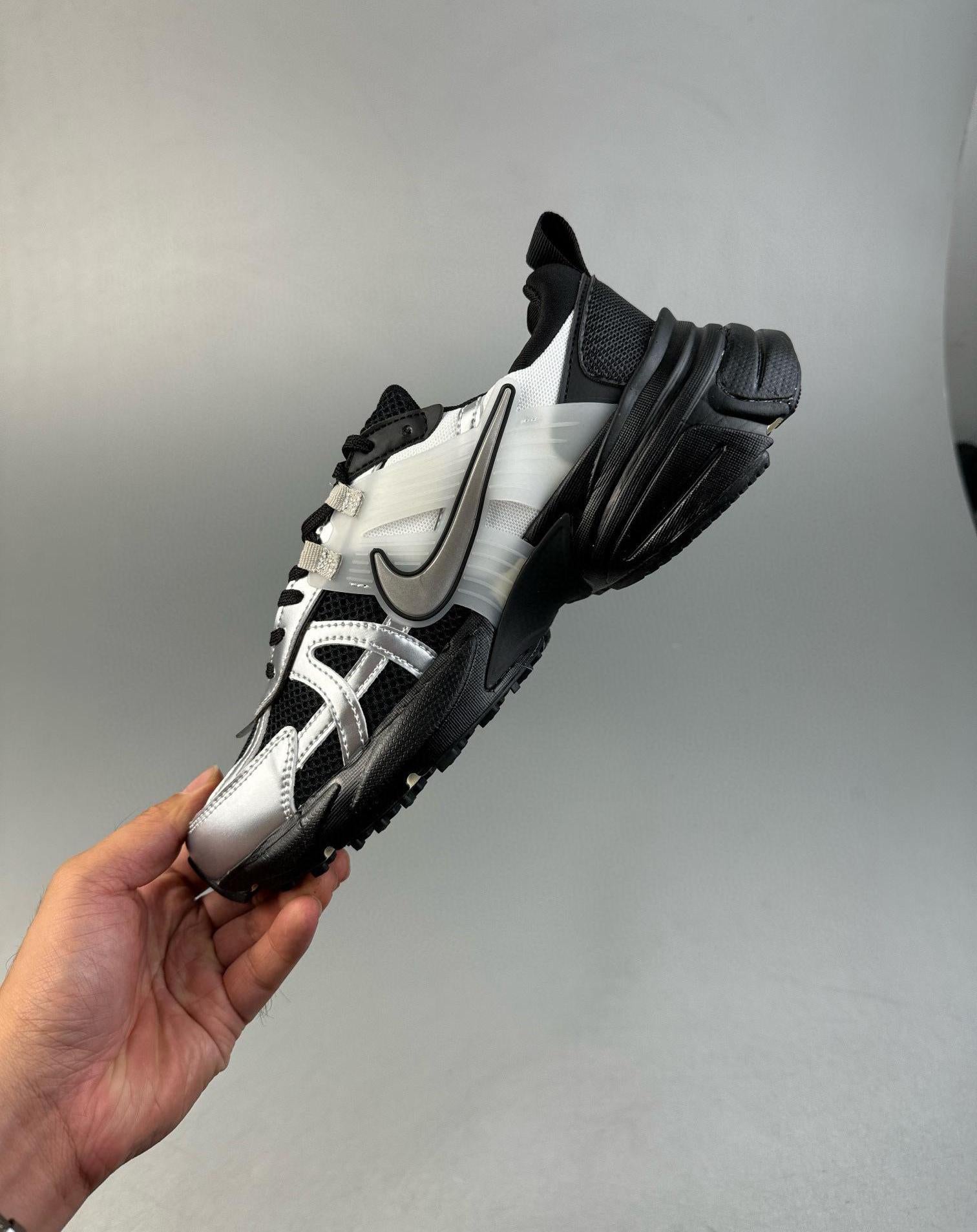 200 V2k Run Fd0736-102 Size36-45_1