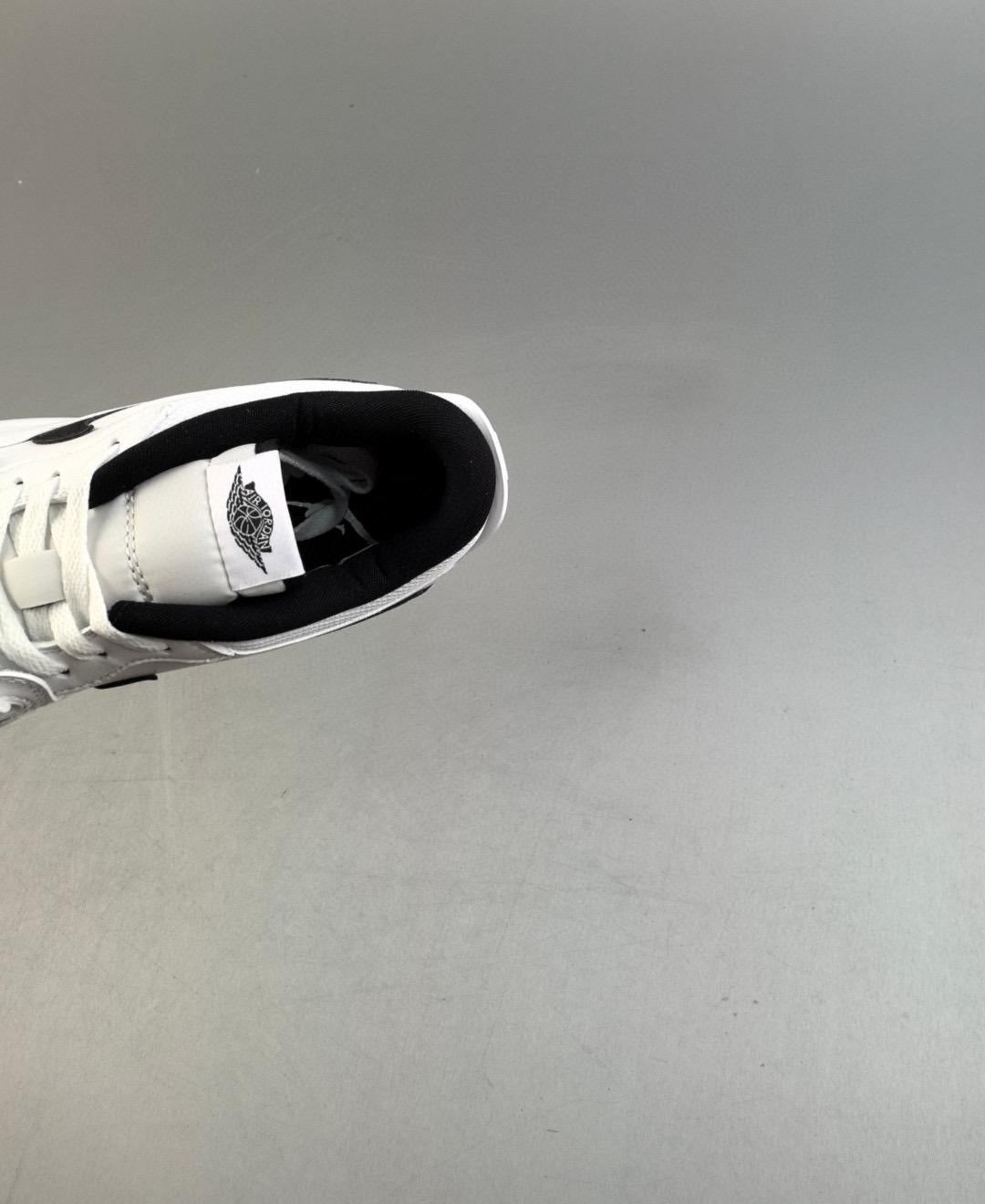 Air Jordan Legacy 312 Low Panda 36-475