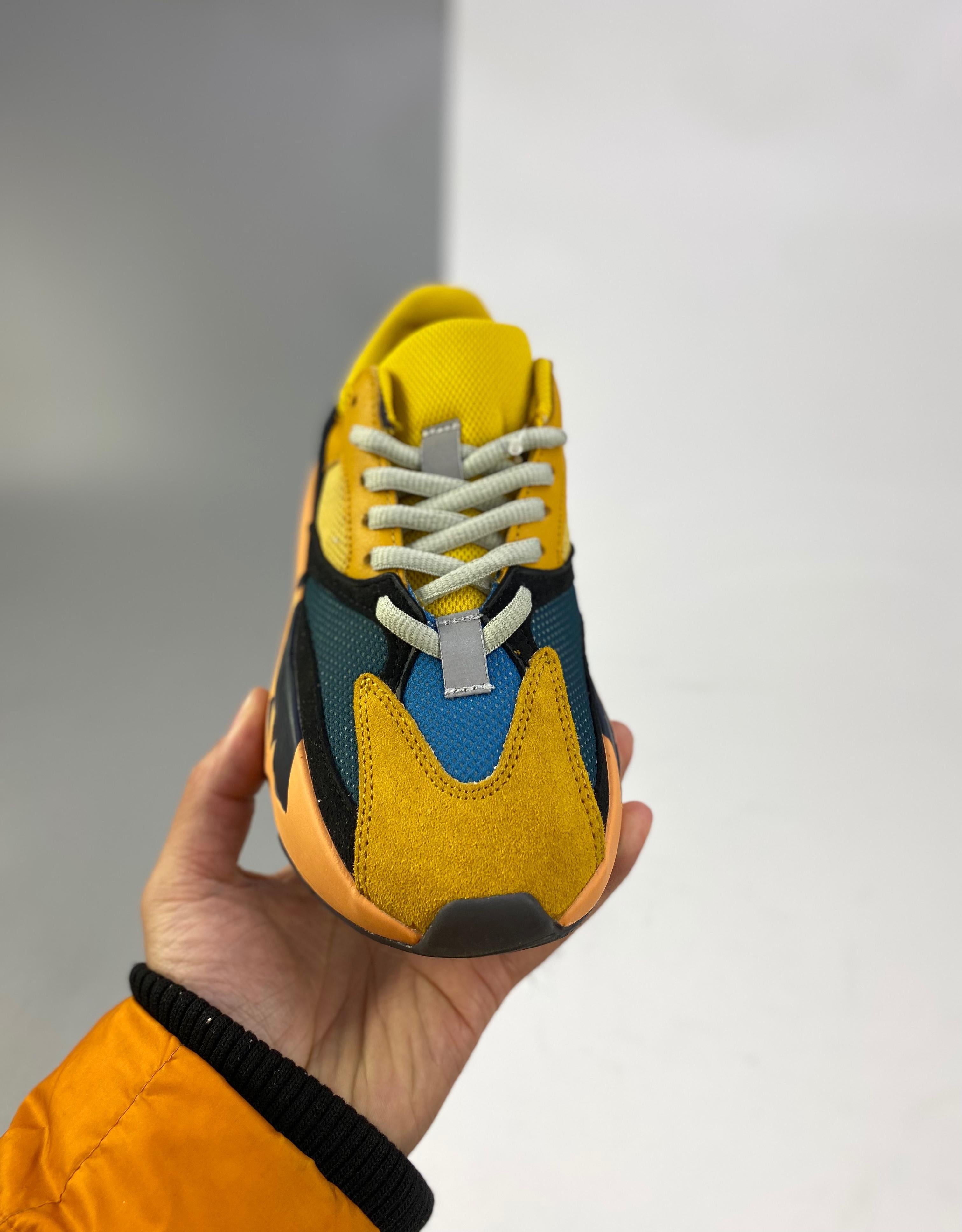 Yeezy Boost 700v2 36-46