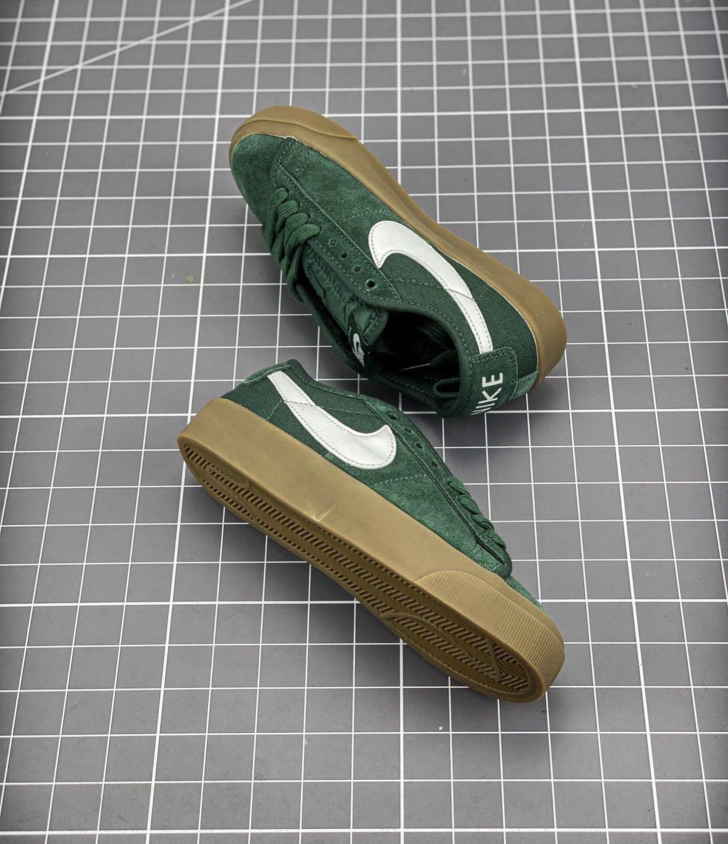 Blazer Low 77 36-45