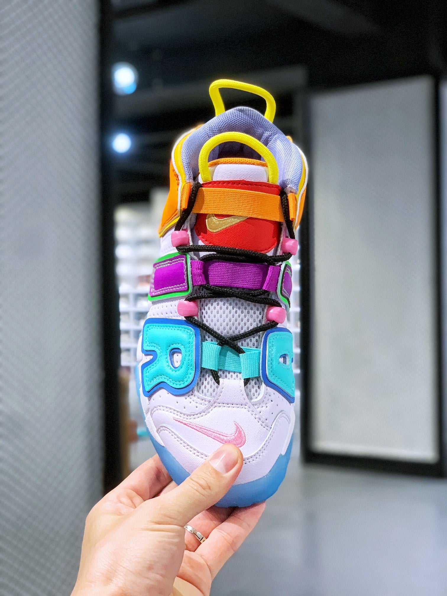 Air More Uptempo 96 36-45