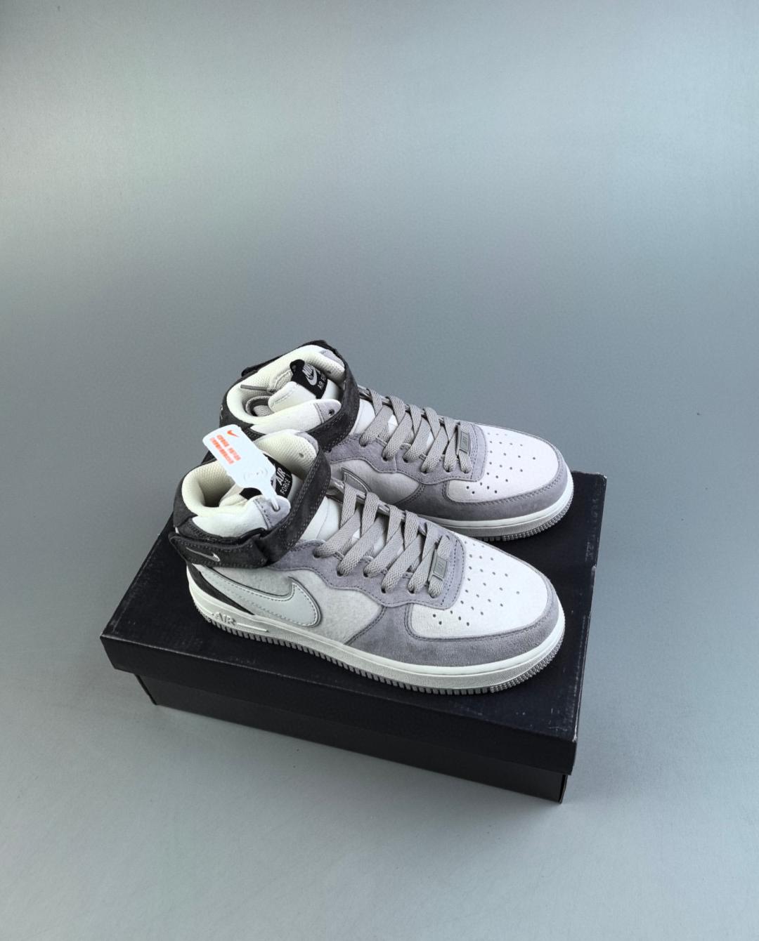 Air Force 1 07  36-45