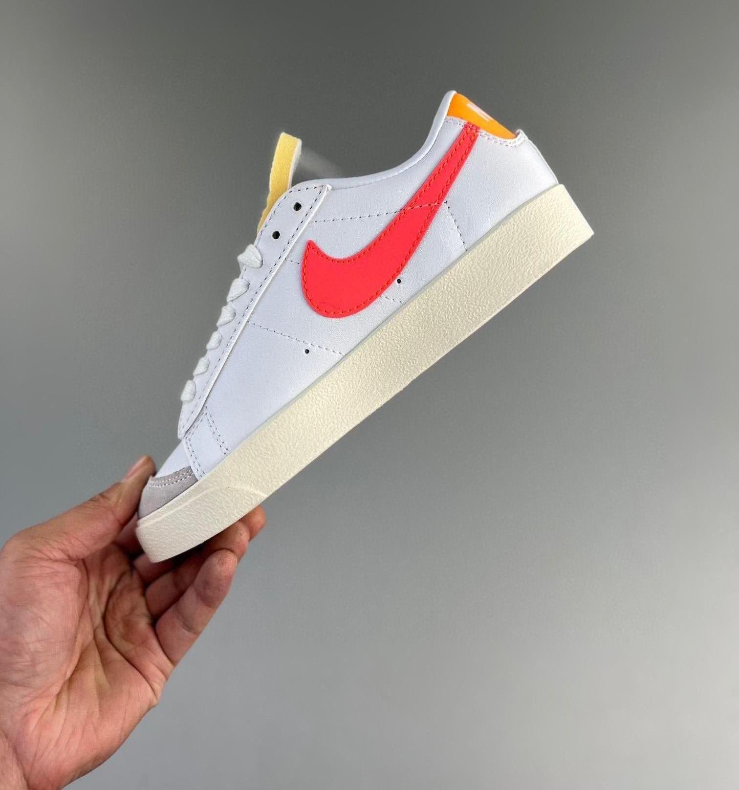 Blazer Low 1977 Vintage white light 36-45