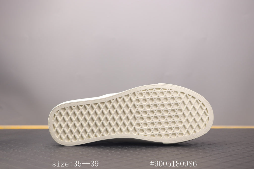 G*cci Distressed Leather 36-45