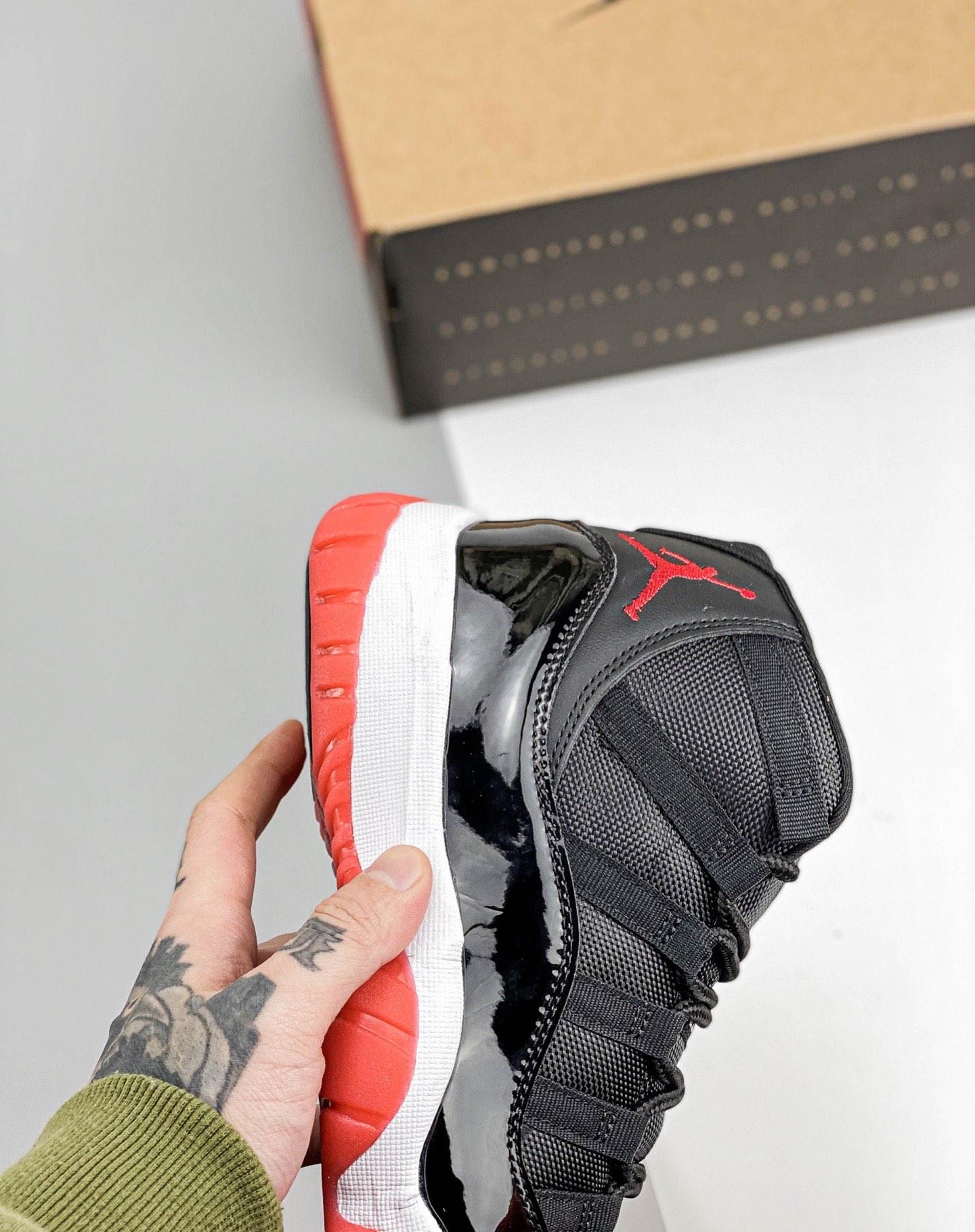 Air Jordan 11 High