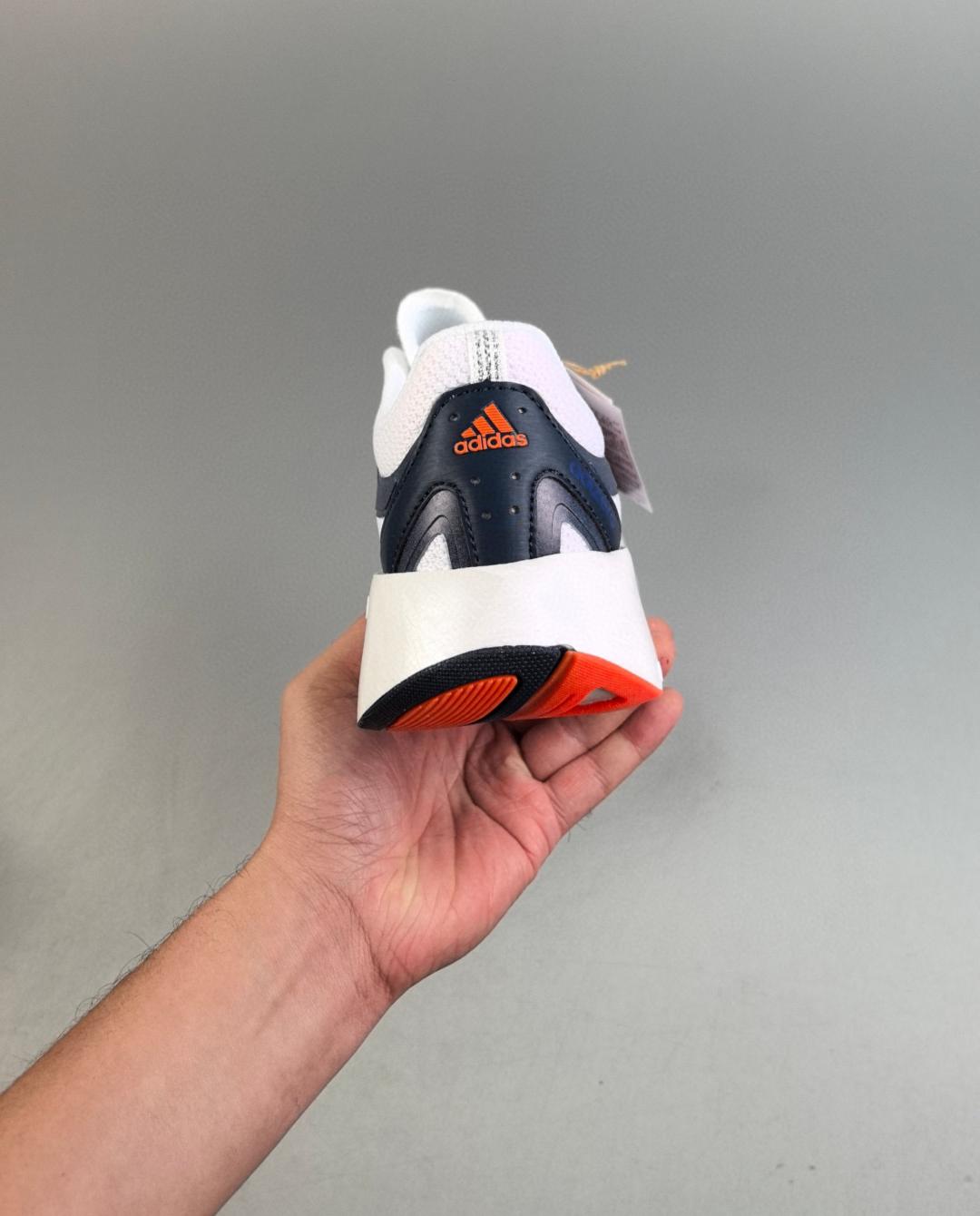 Adizero Aruku 36-45