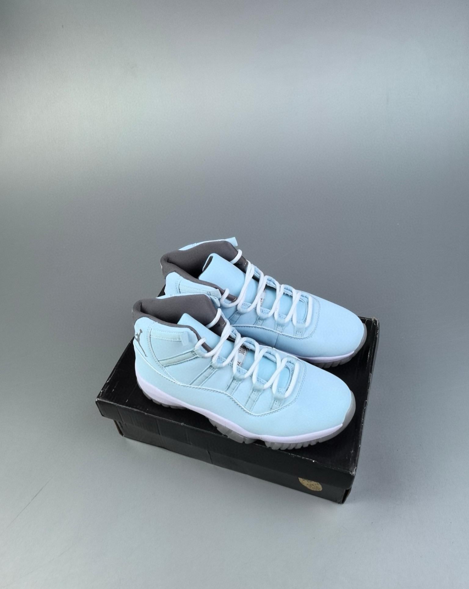 Air Jordan 11 Retro Unc Win Like 40-47