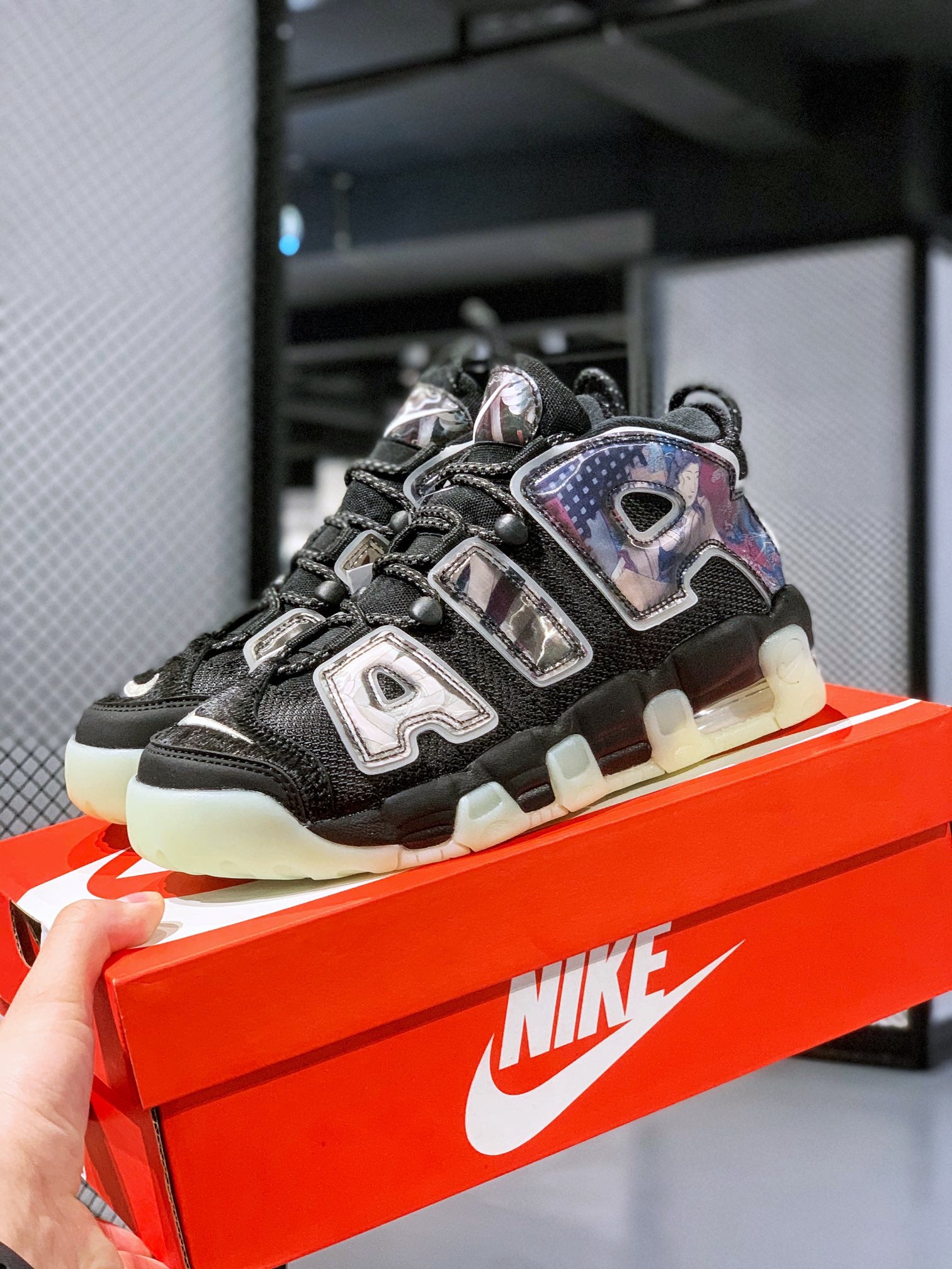 Air More Uptempo 36-45