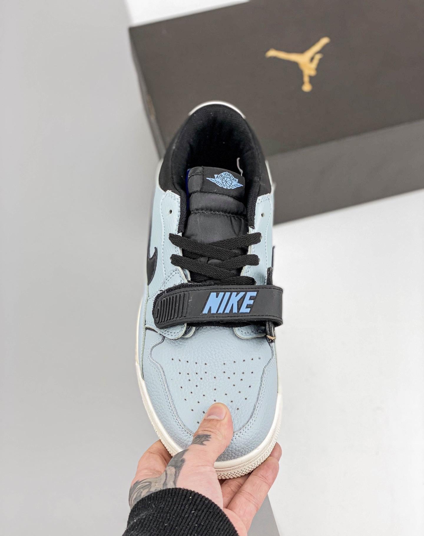 Air Jordan Legacy