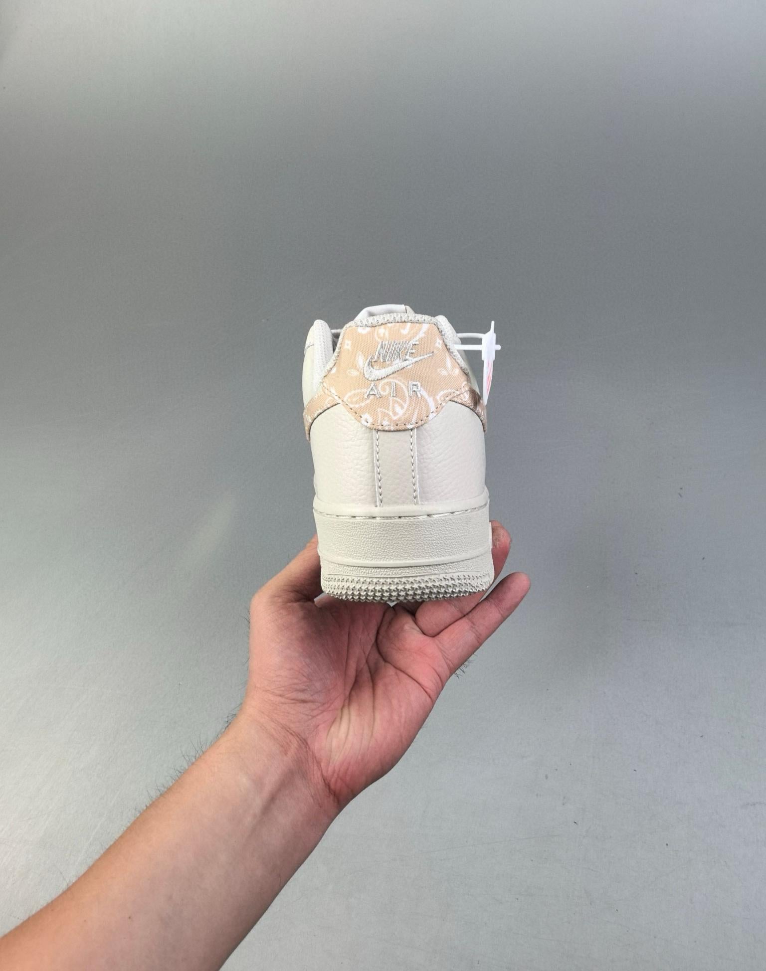 Air Force 1 07 Lv8 36-45
