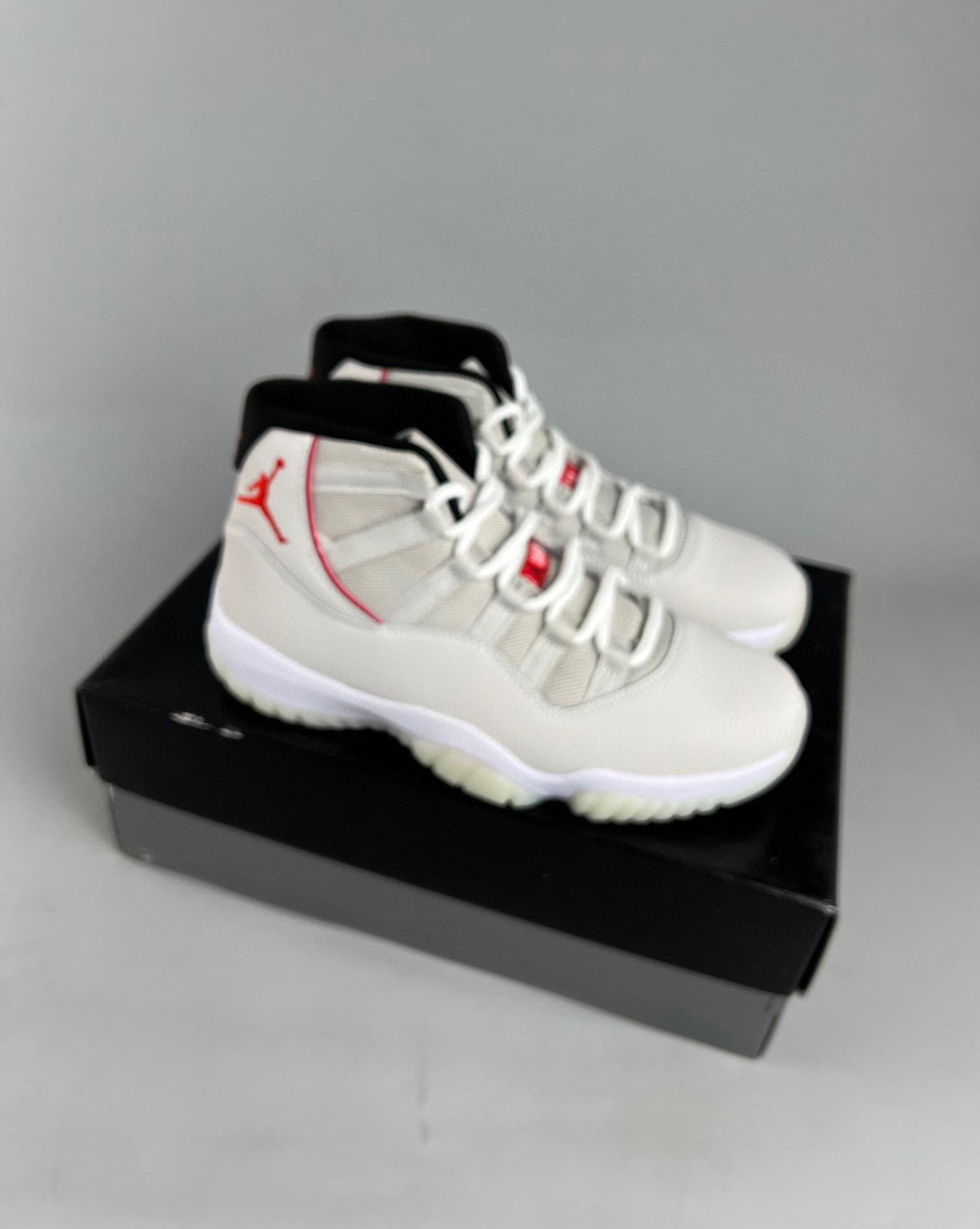 Air Jordan 11 Retro Concord 36-46