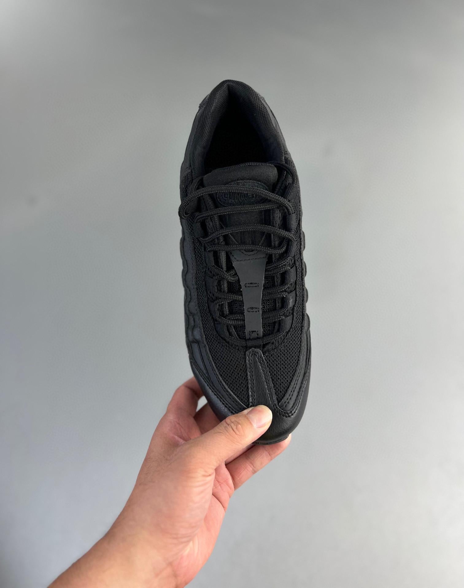 Triple Black  Air Max 95 36-46