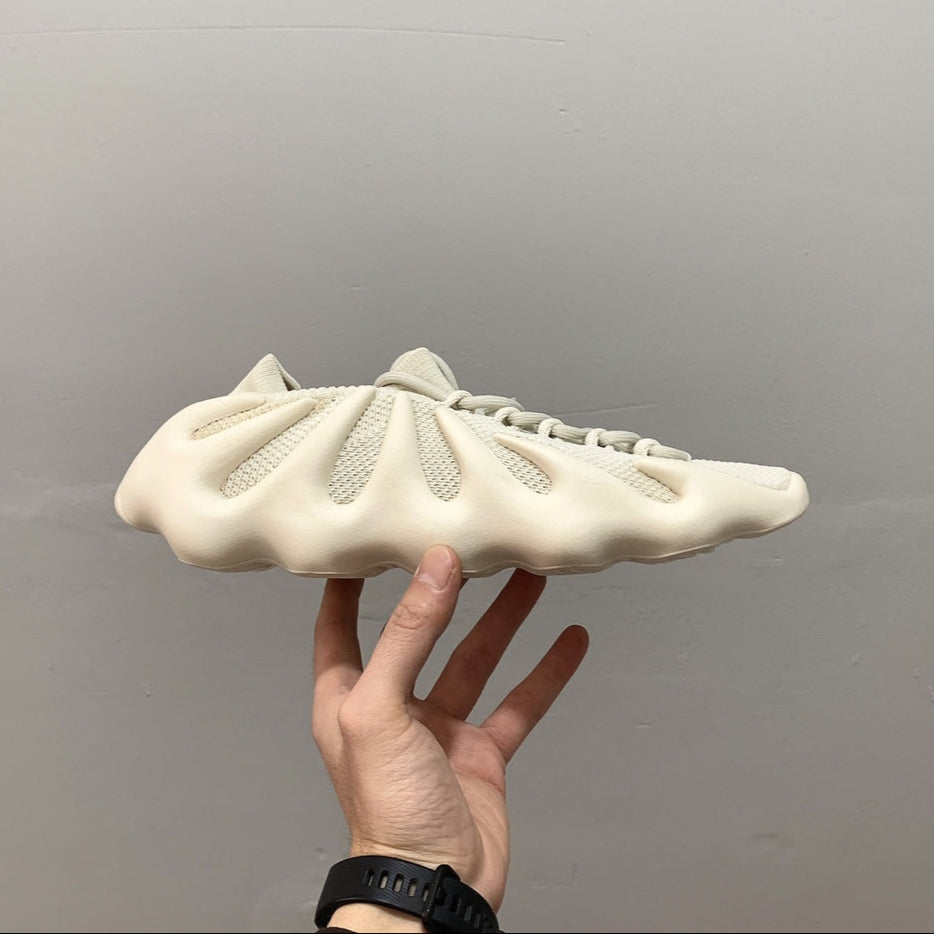 Ad Yeezy 450