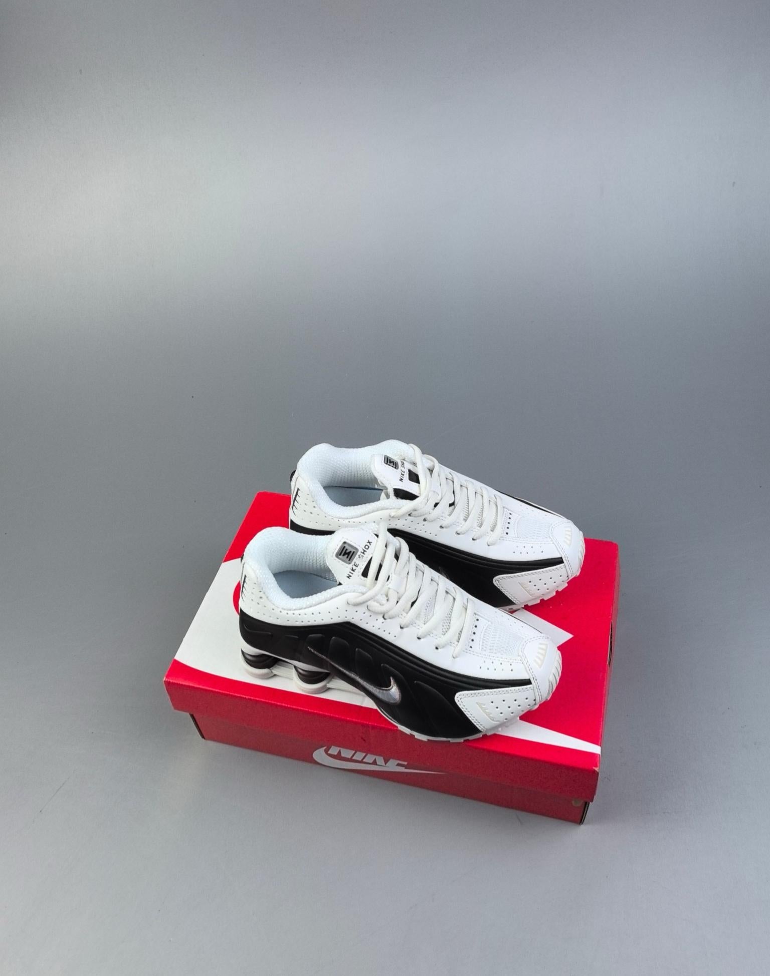 180 Shox Mr4 Ar3565 104 36-45