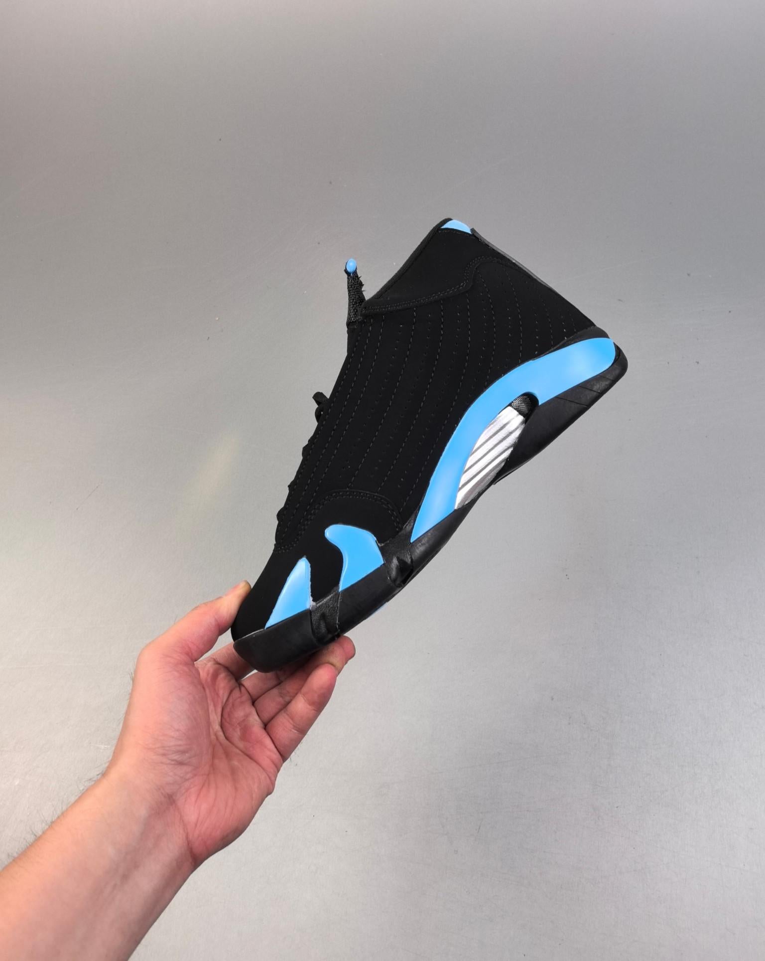 Air Jordan 14 Retro Black Toe 40-47