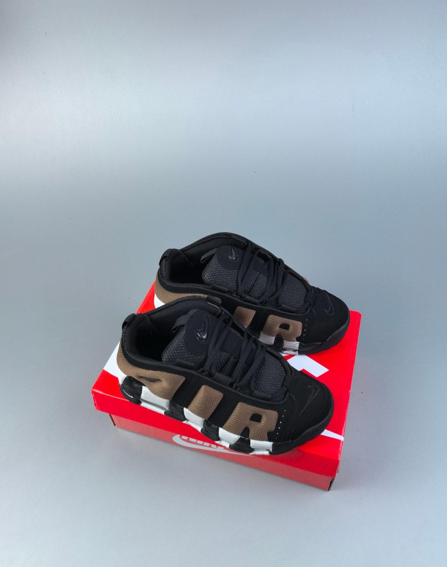 Air More Uptempo Gs Barely Green 36-45