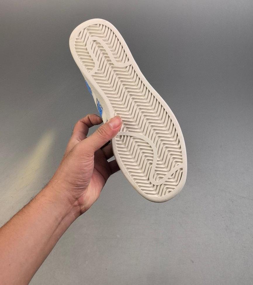 Superstar Lp hello Kitty x Originals 36-45