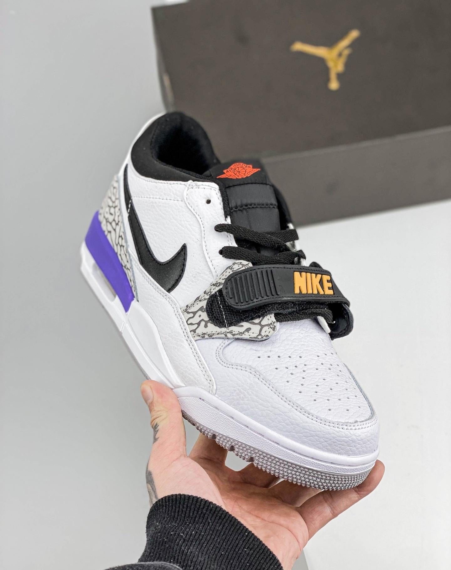 Air Jordan Legacy