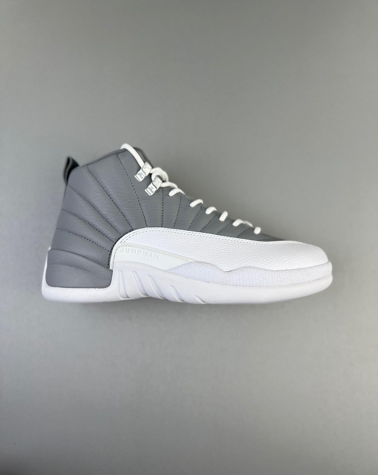 Air Jordan 12 Retro 40-47