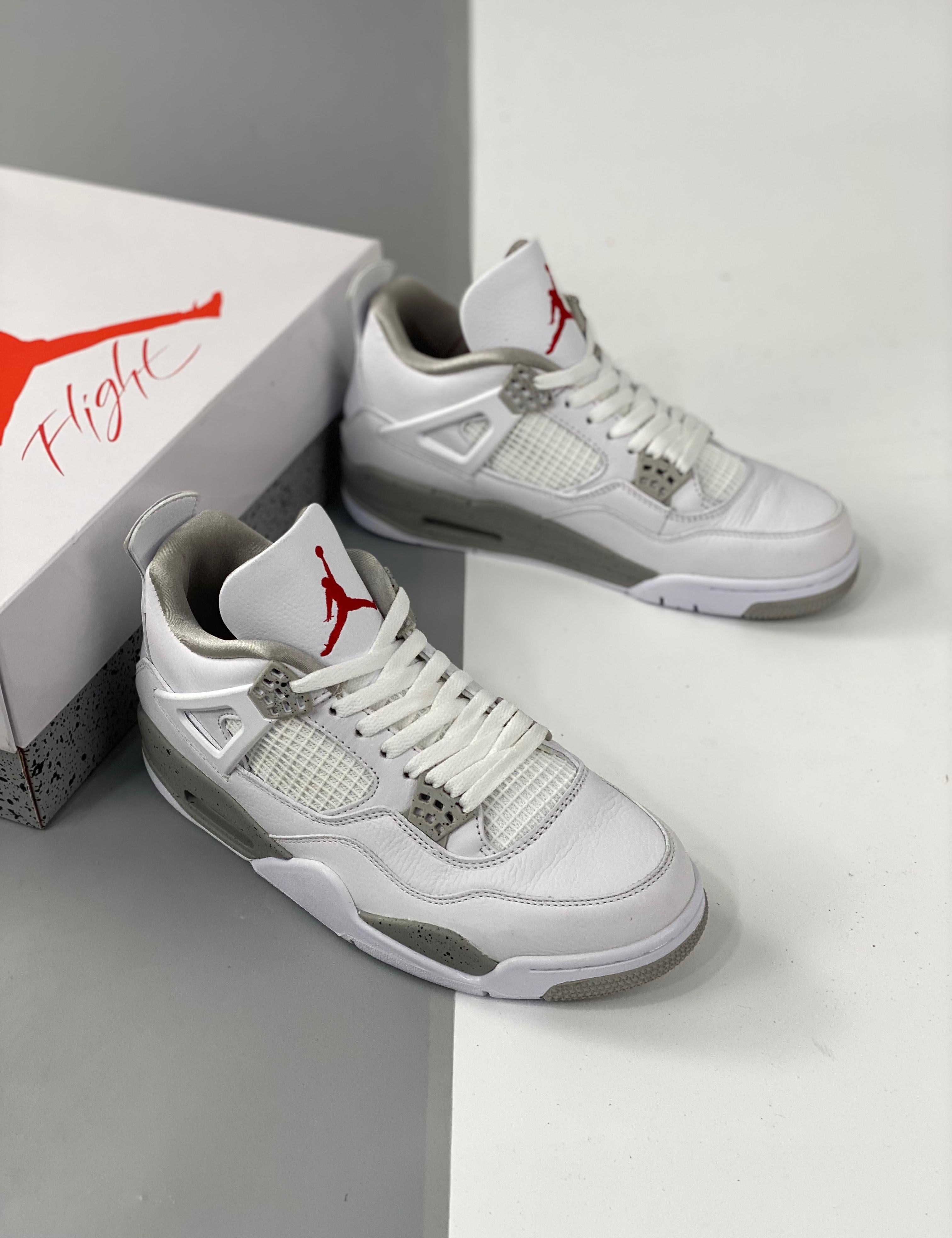Air Jordan 4 Retro White Oreo 40-47