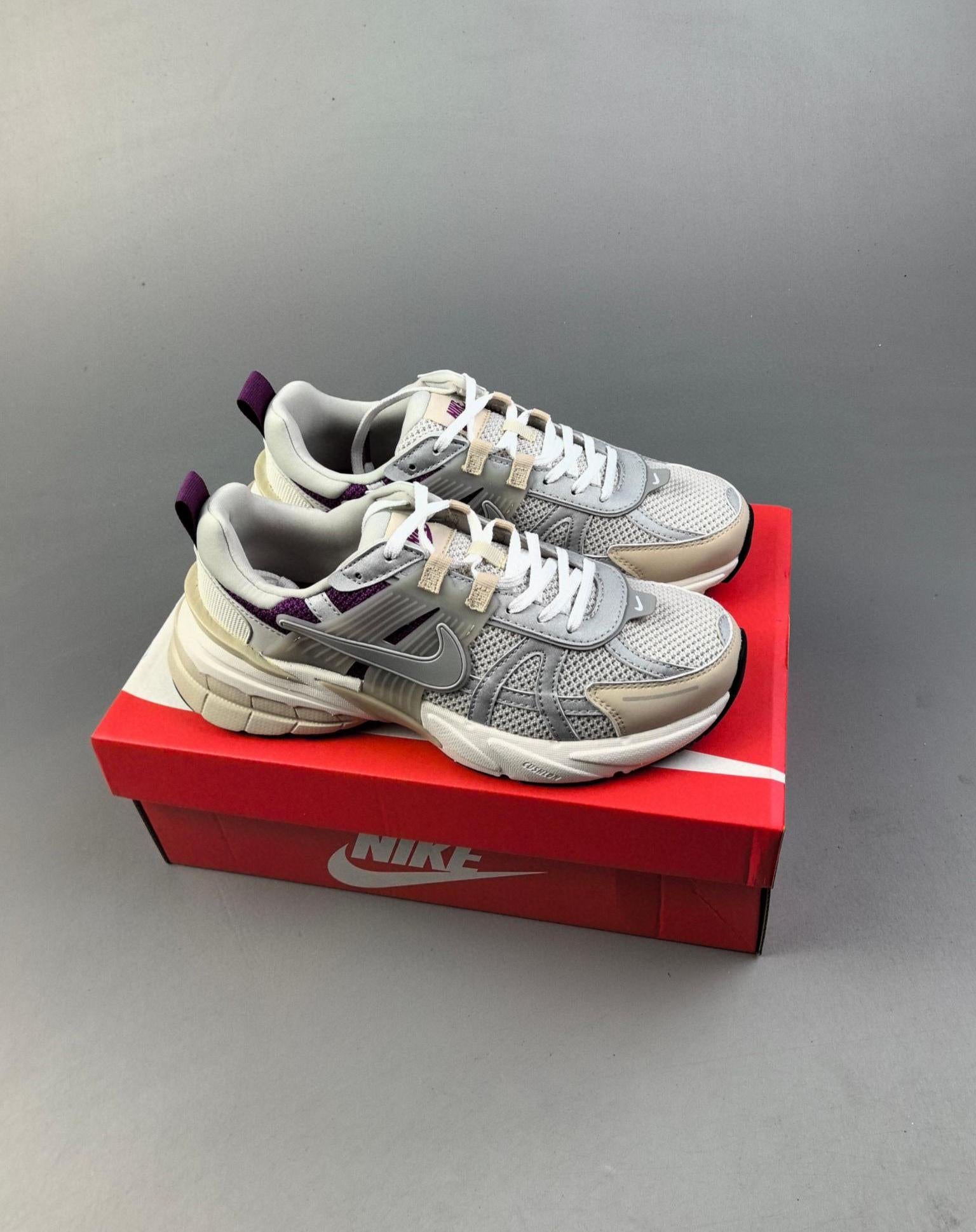 200 V2k Run Fd0736-102 Size36-45 _4