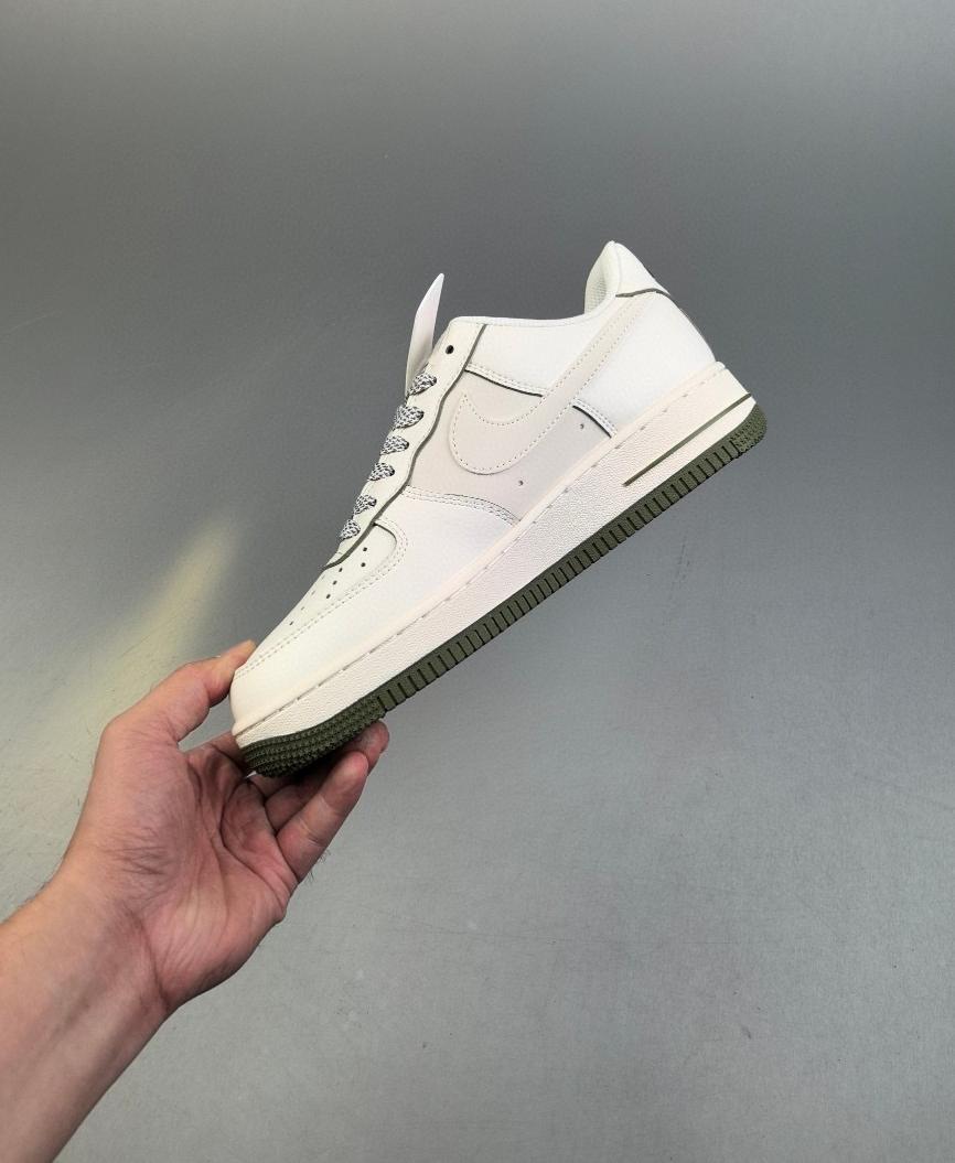 Air Force 1 07 Low Supreme 36-45