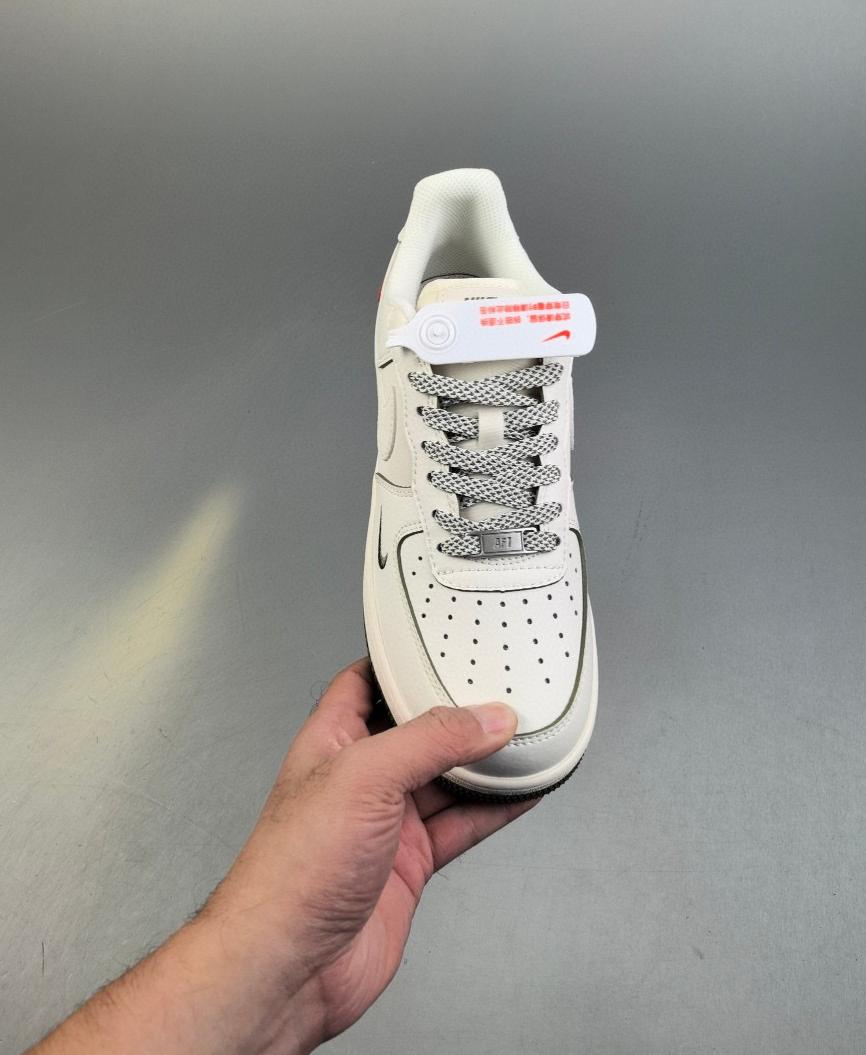 Air Force 1 07 Low Supreme 36-45
