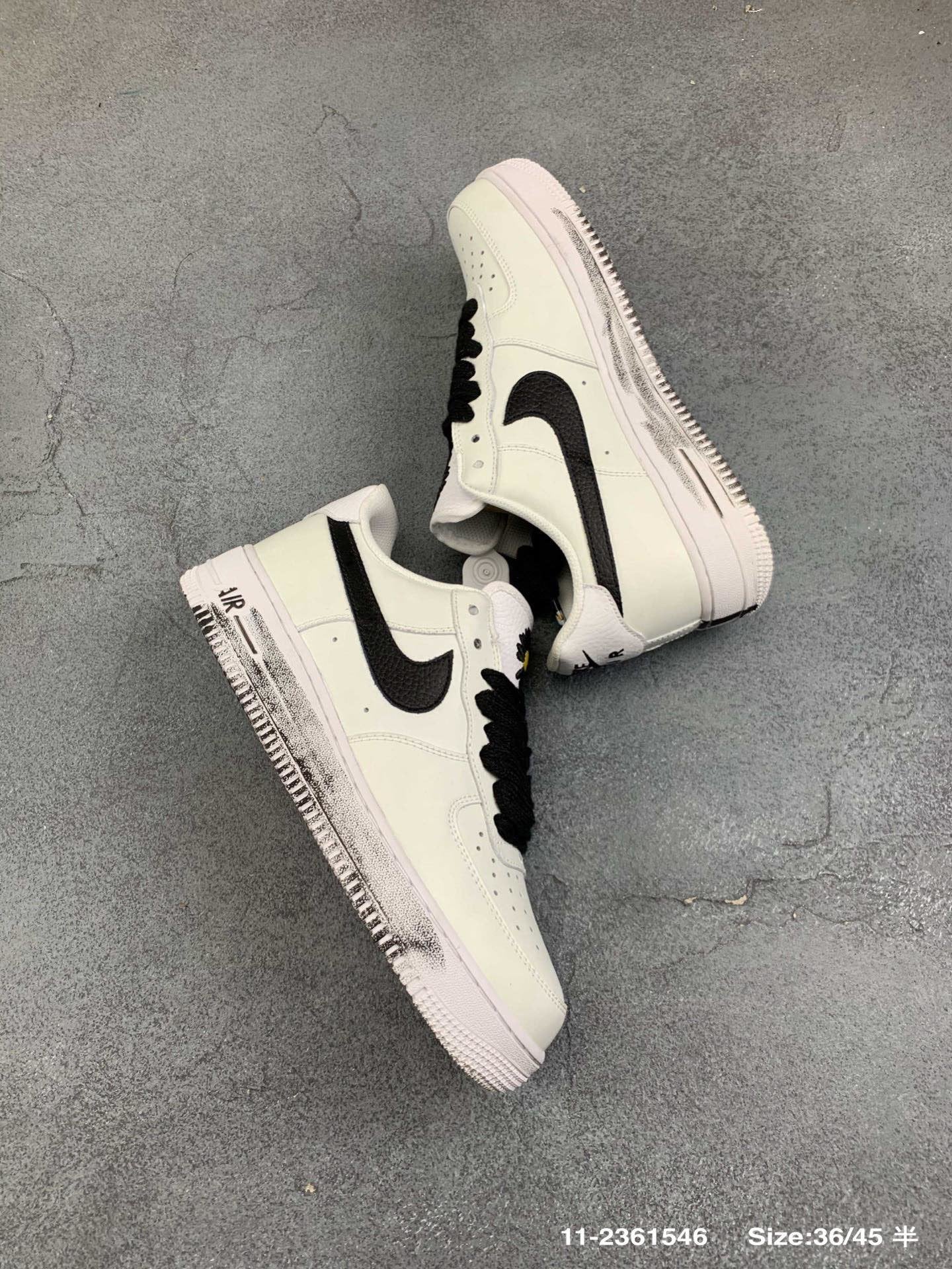 Peaceminusone X Air Force 1 para-noise