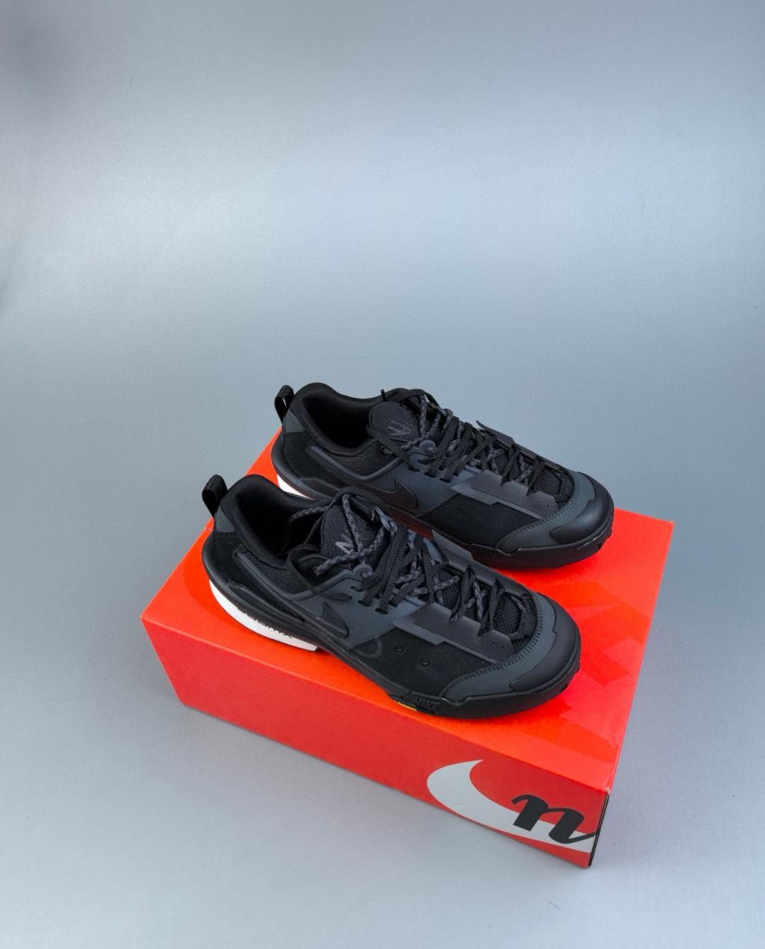 320 Sacai X 36-46
