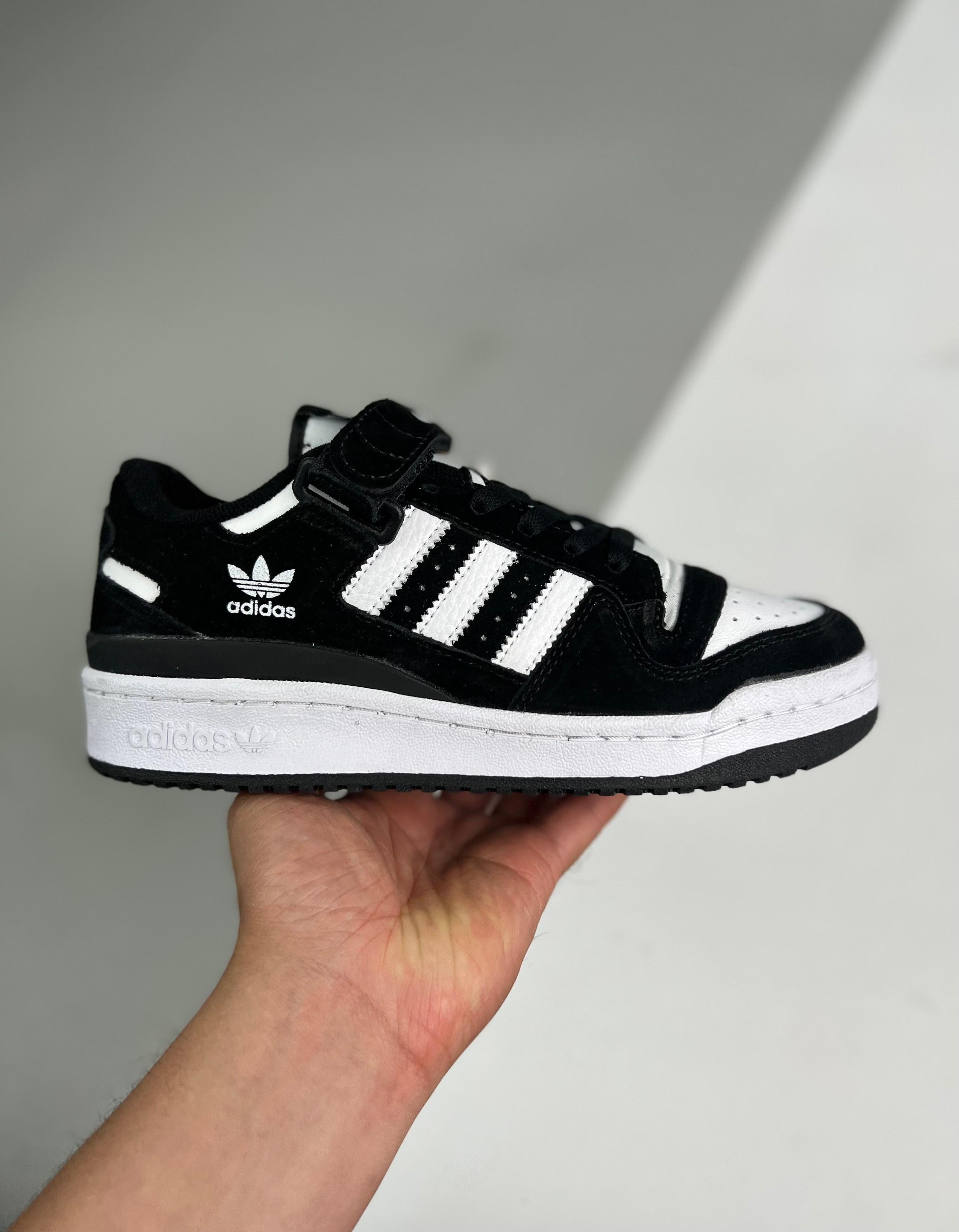 Originals Forum Low Panda 36-45
