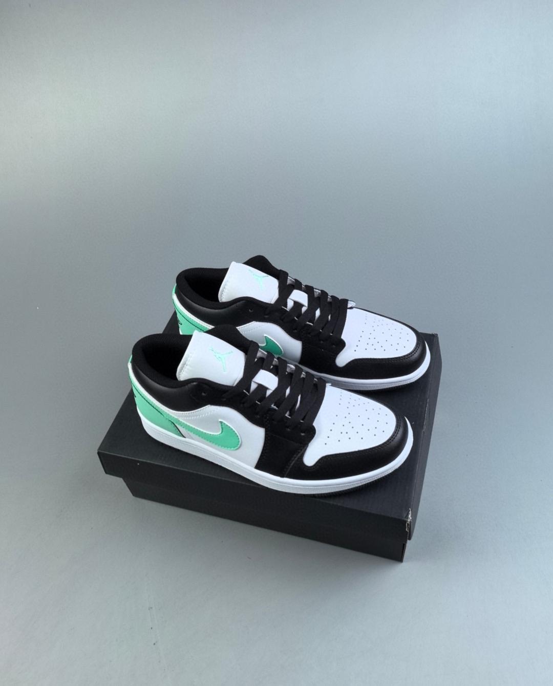Air Jordan 1 Low Lsland Green